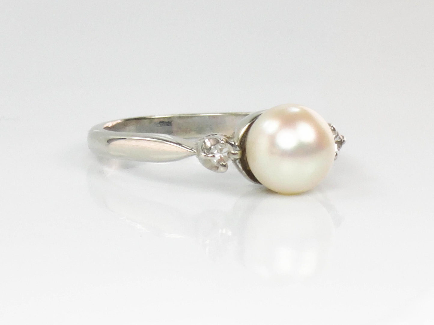 Vintage 14k White Gold Pearl and Diamond Ring - Baden and Foss June Birthstone Bridal Ring - Size 5.5