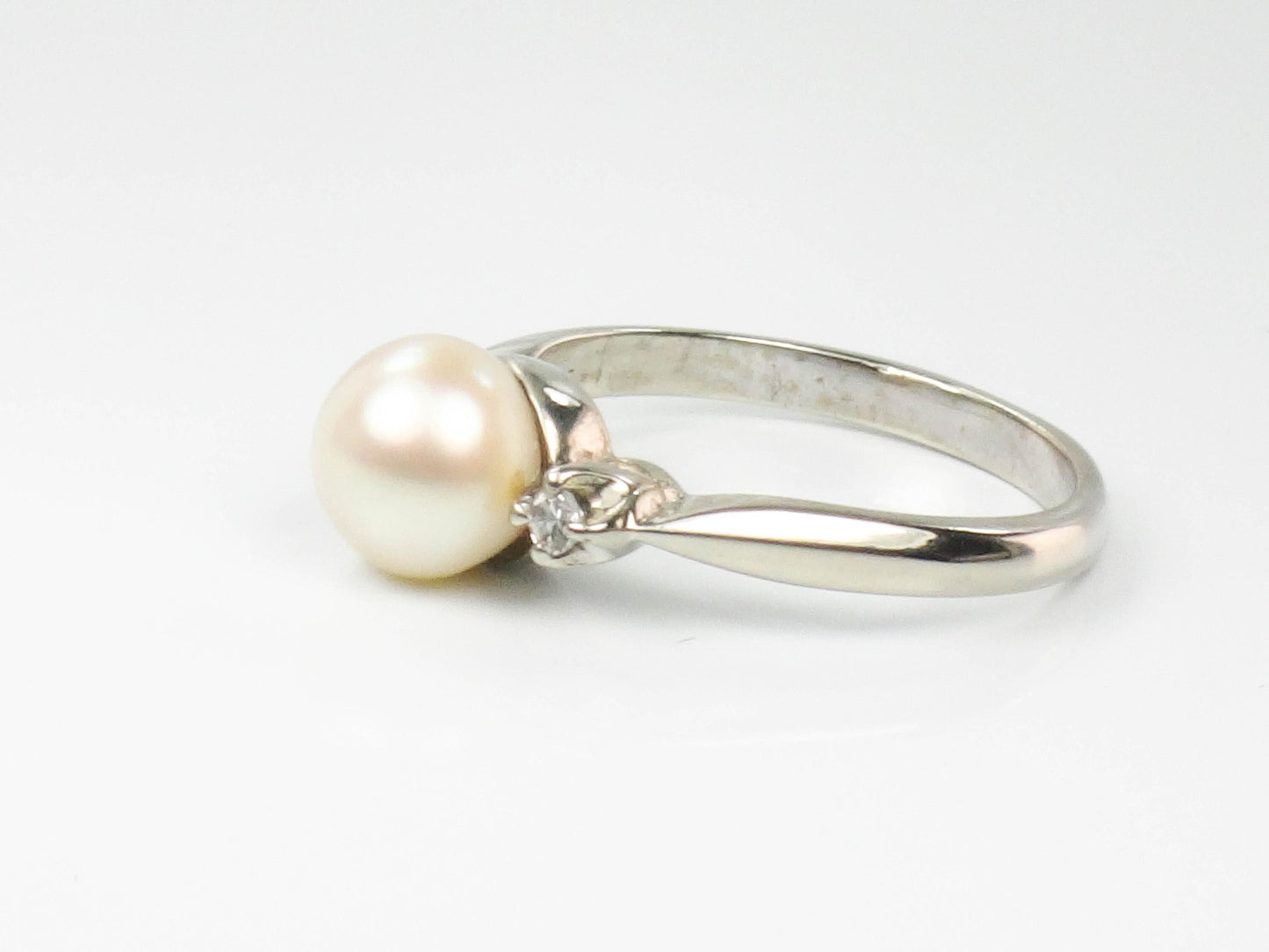 Vintage 14k White Gold Pearl and Diamond Ring - Baden and Foss June Birthstone Bridal Ring - Size 5.5