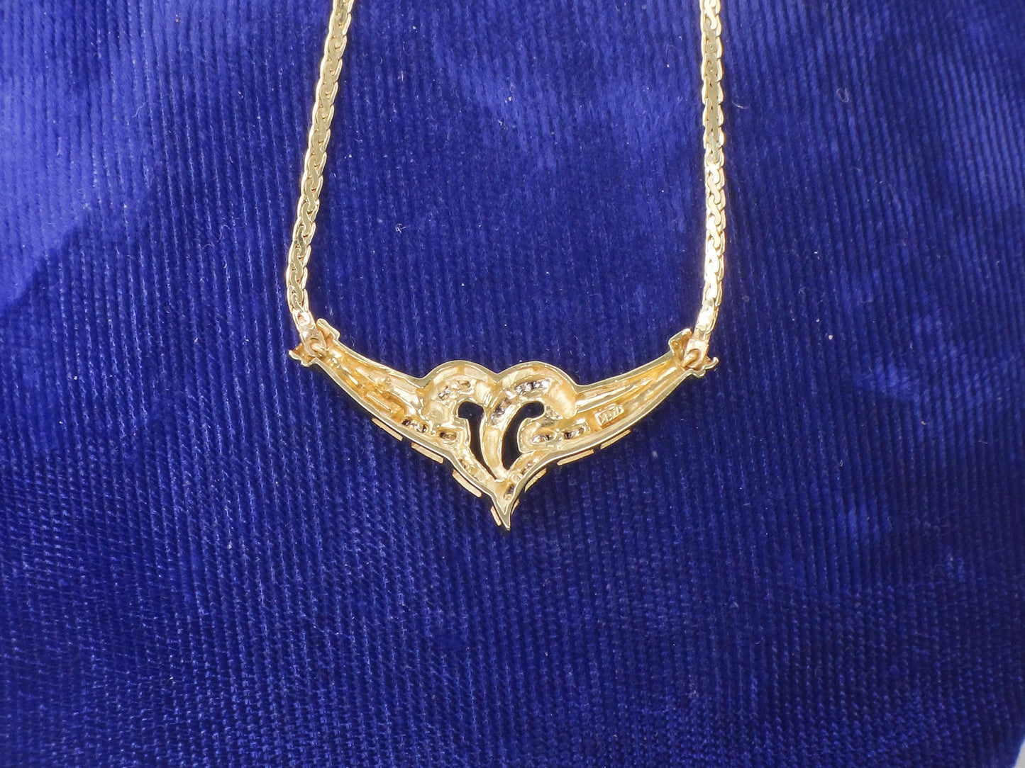 Vintage 14k Yellow Gold Diamond Heart Necklace 17" Anniversary Gift Bridal Necklace