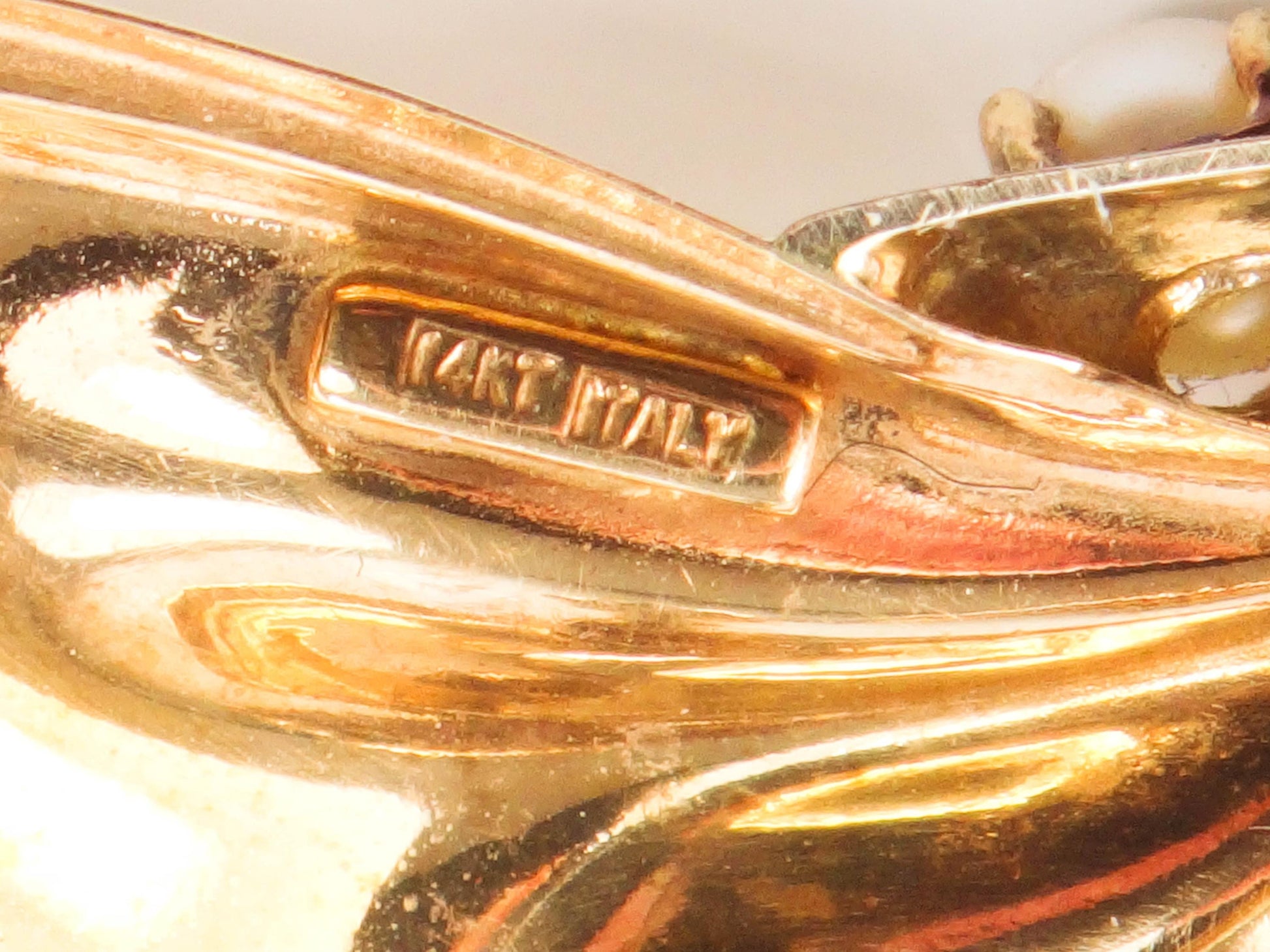 Vintage 14k Gold Bow Pin: Pearl Bow Tie Brooch