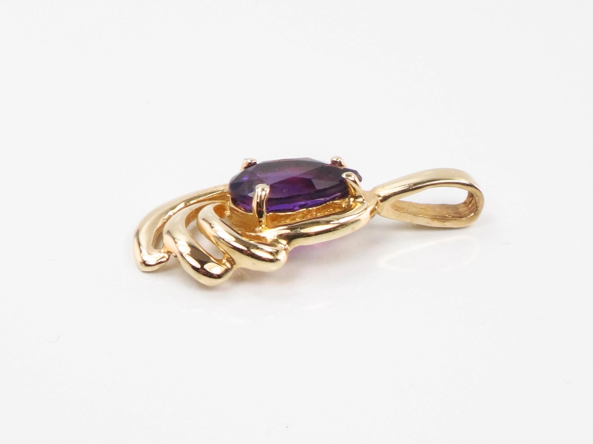 Vintage 14k Yellow Gold Amethyst Teardrop Pendant: February Birthstone