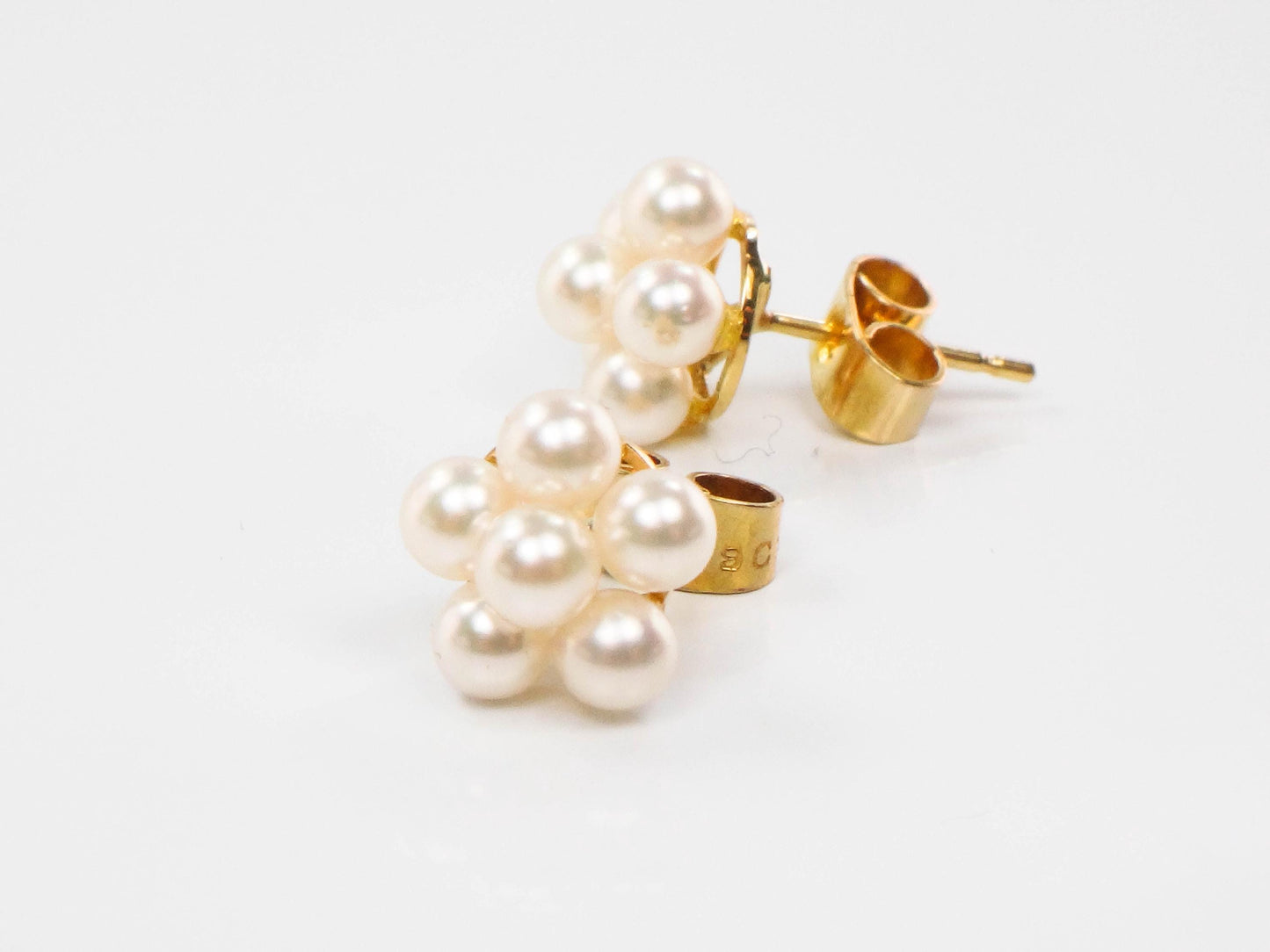 Vintage 14k Yellow Gold Cultured Pearl Daisy Stud Earrings, White Pearl Cluster Earrings, June Birthstone Bridal Earrings