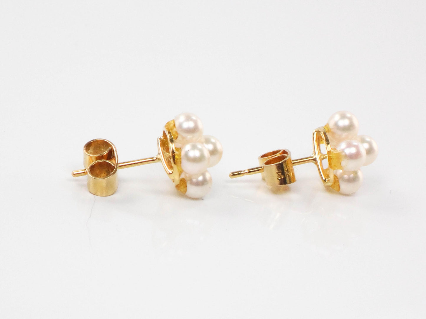Vintage 14k Yellow Gold Cultured Pearl Daisy Stud Earrings, White Pearl Cluster Earrings, June Birthstone Bridal Earrings