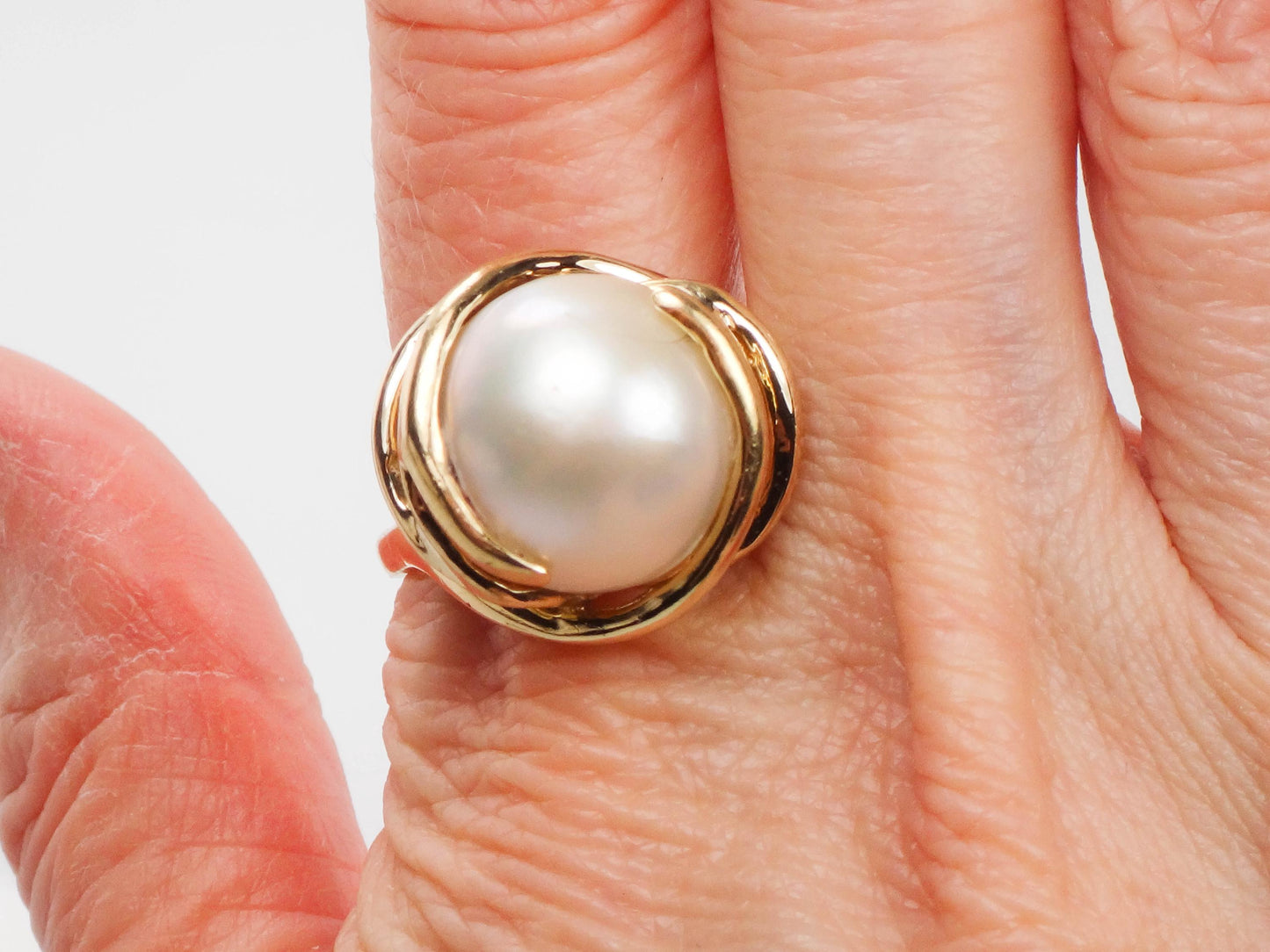 Vintage Clyde Duneier 14k Yellow Gold Mabe Pearl Ring - Size 9.5