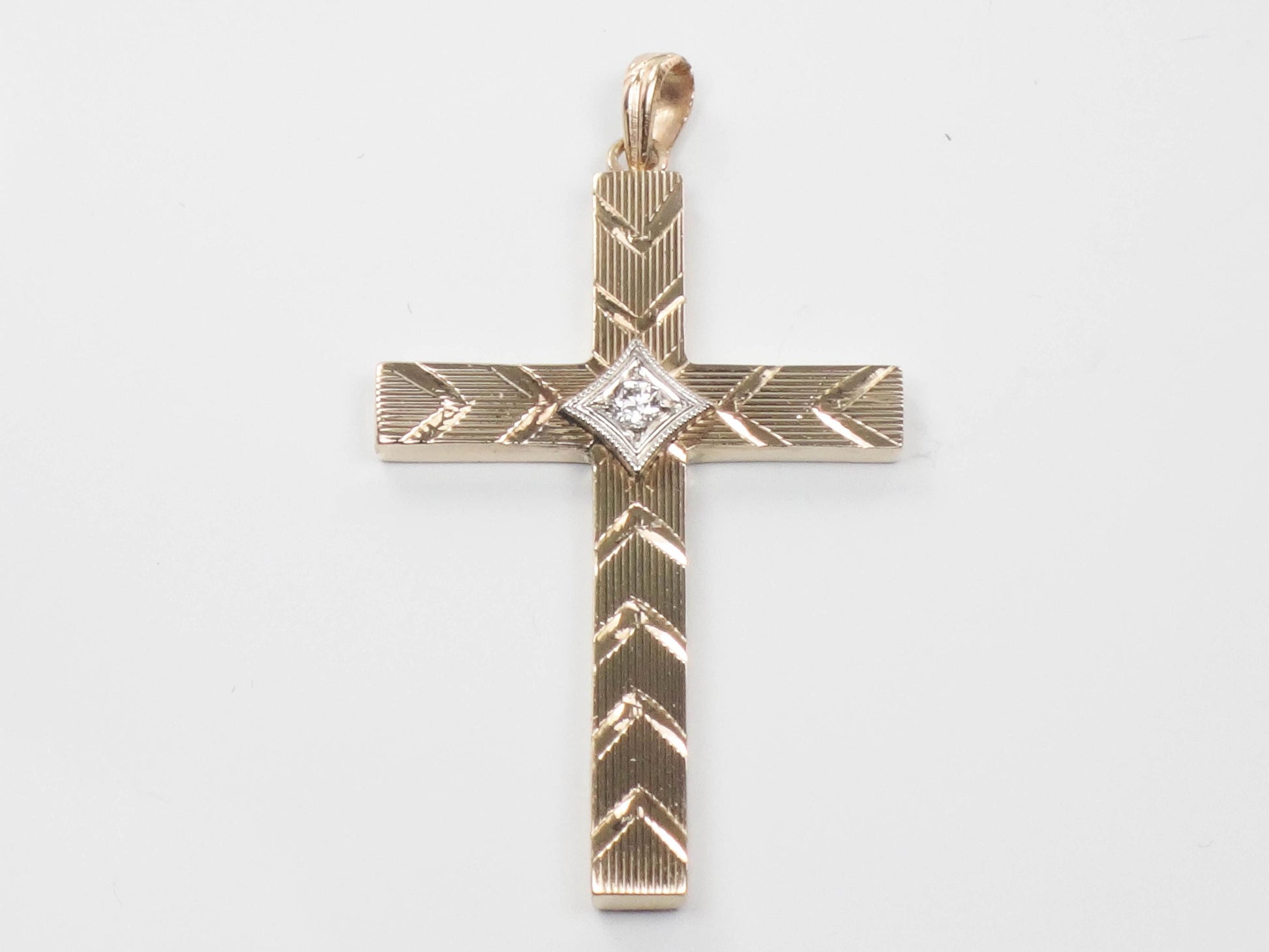 Vintage Esemco 10k Yellow Gold Diamond Engraved Cross - Religious Jewelry - Unisex Cross