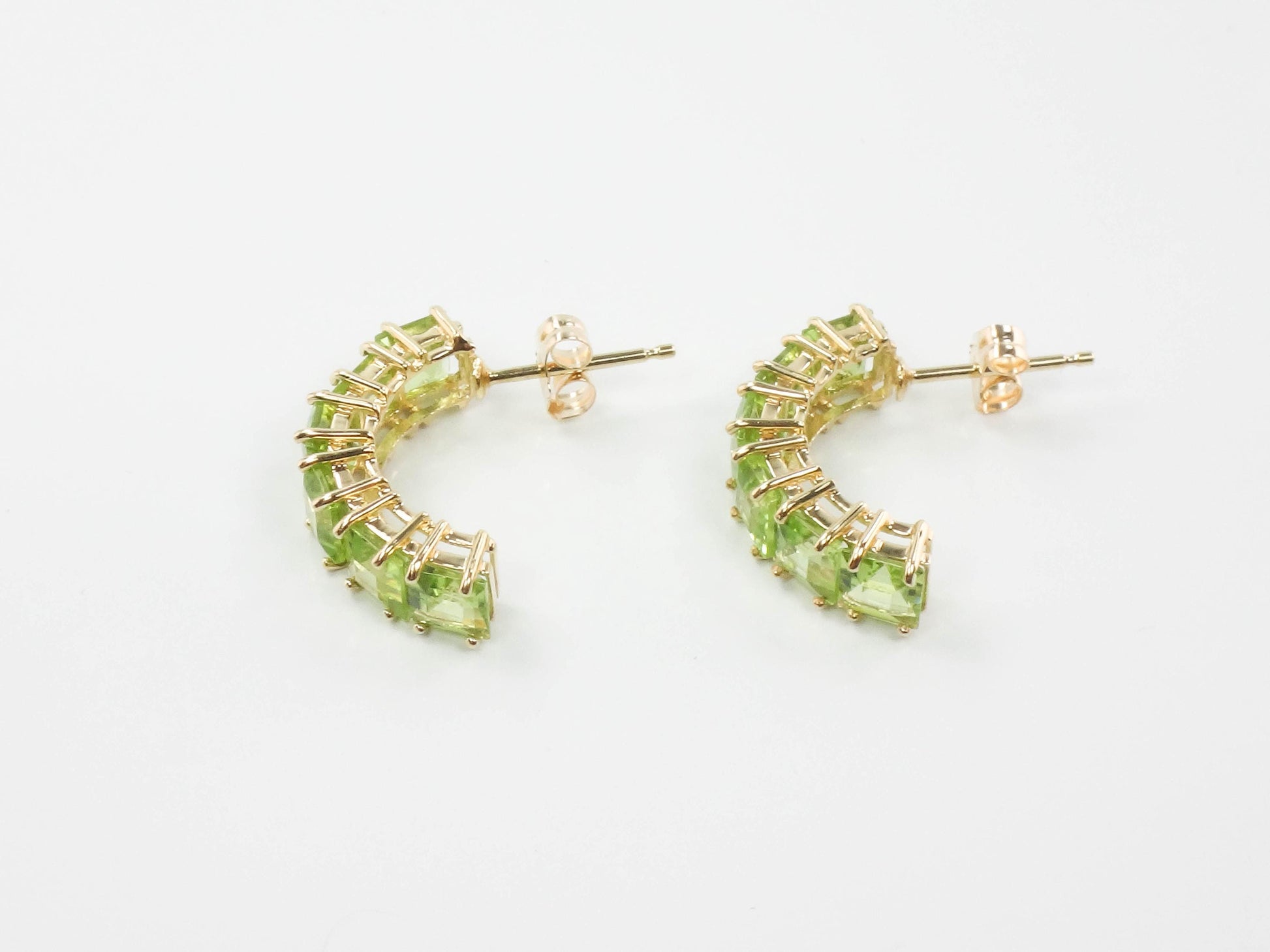 Vintage 14k Yellow Gold Peridot Earrings: August Birthstone