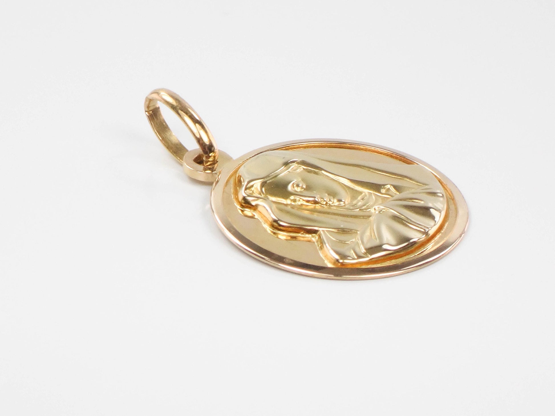 Vintage 18k Yellow Gold Round Madonna Pendant, Virgin Mary Charm, Religious Medal