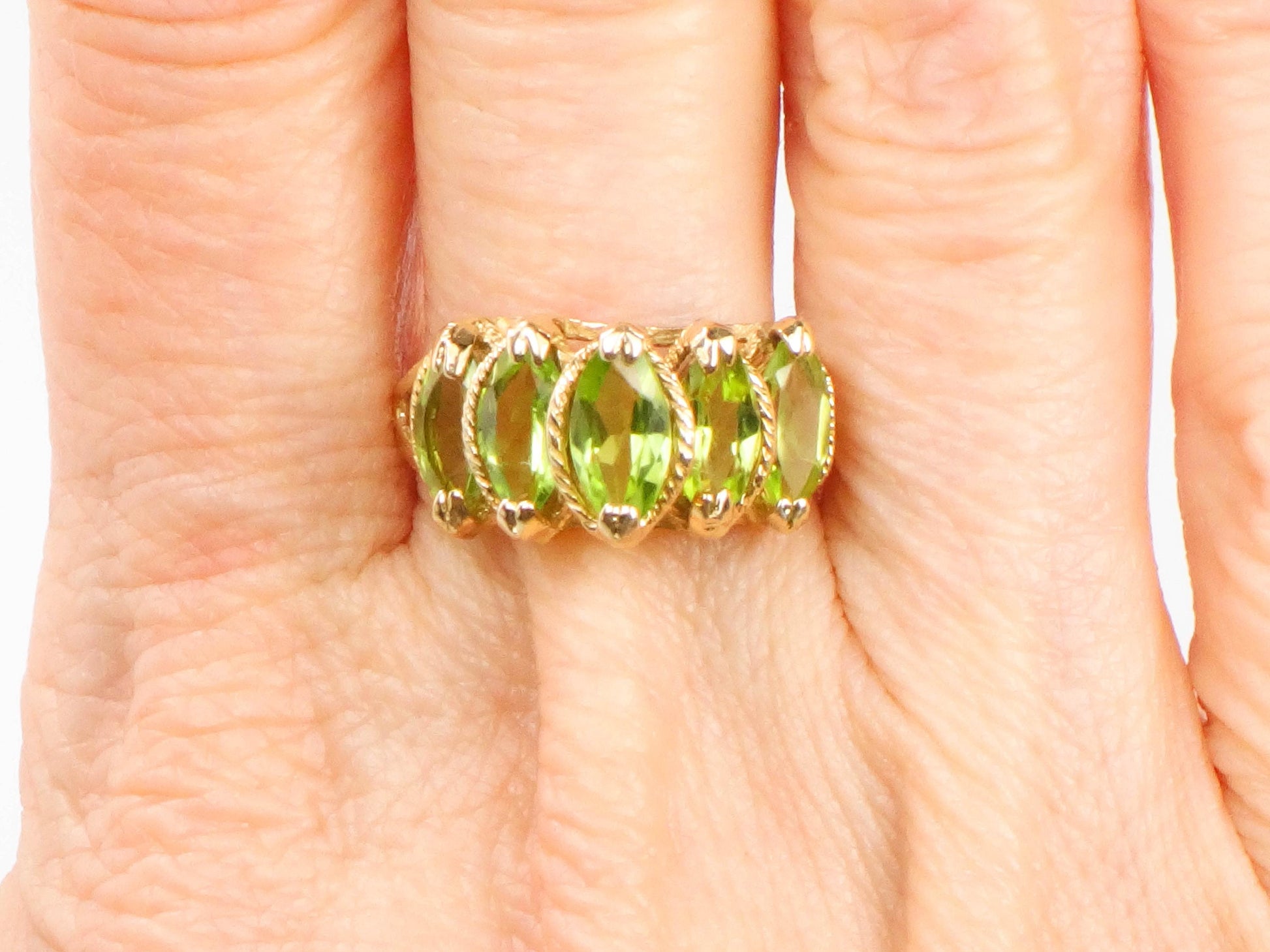 Vintage 14k Yellow Gold Marquise Peridot Ring Green August Birthstone Ring Size 8.25