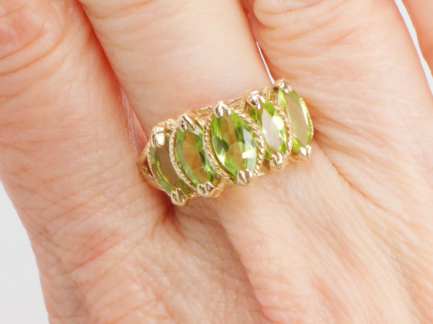 Vintage 14k Yellow Gold Marquise Peridot Ring Green August Birthstone Ring Size 8.25