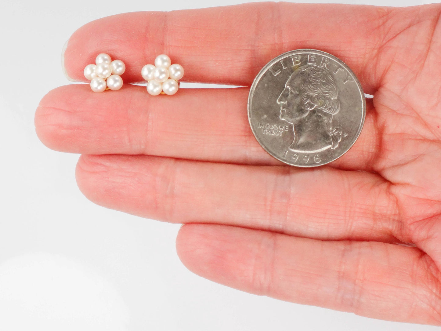 Vintage 14k Yellow Gold Cultured Pearl Daisy Stud Earrings, White Pearl Cluster Earrings, June Birthstone Bridal Earrings