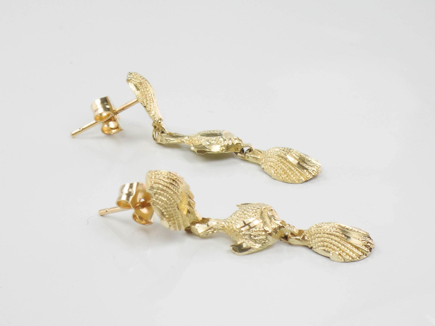 14k Yellow Gold Sea Life Earrings with Shells and Fish - Dangle Style Vintage Fine Jewelry