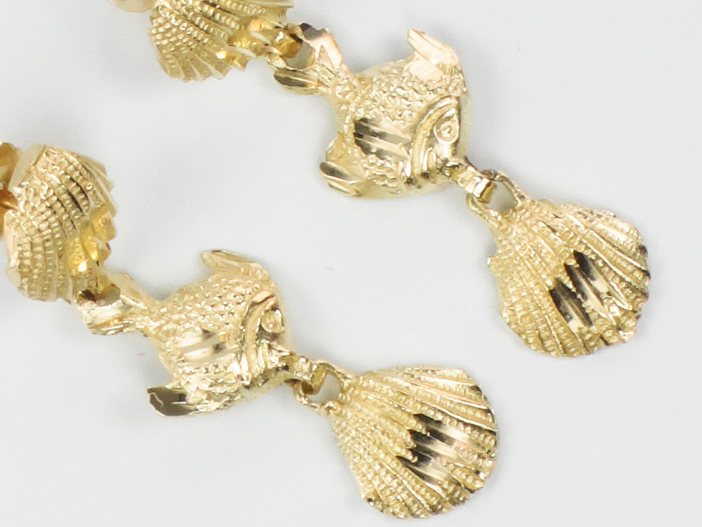 14k Yellow Gold Sea Life Earrings with Shells and Fish - Dangle Style Vintage Fine Jewelry