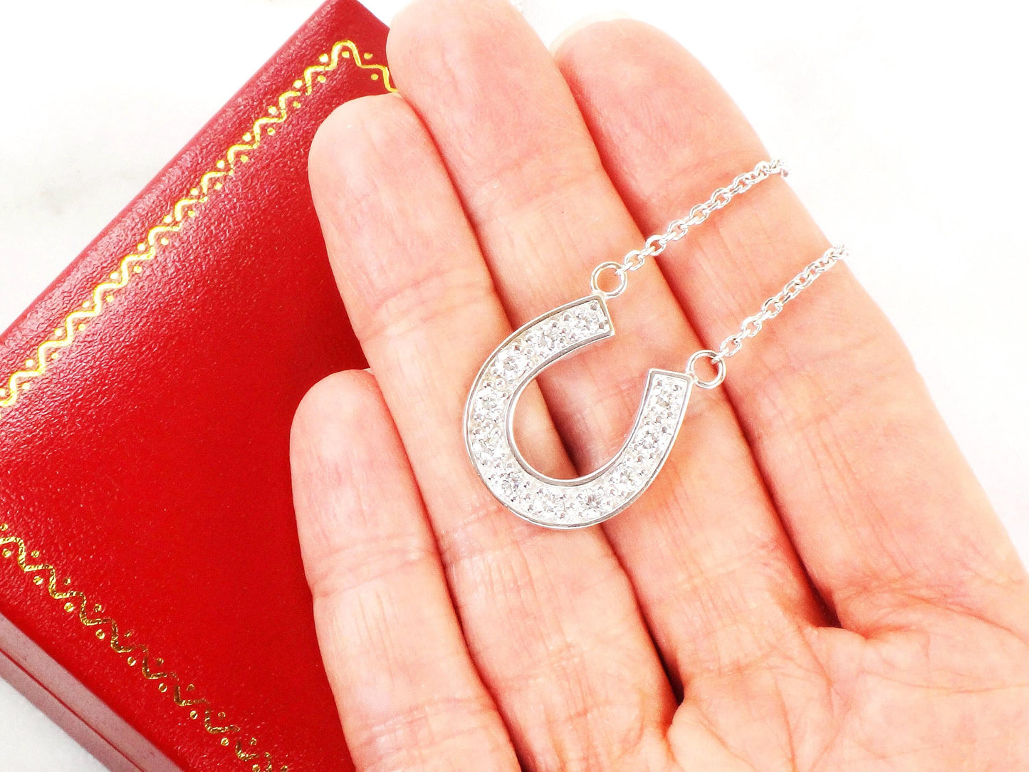 Vintage 14k White Gold Large Natural Diamond Horseshoe Necklace Approximately 1.25 CTS TDW 19.5"