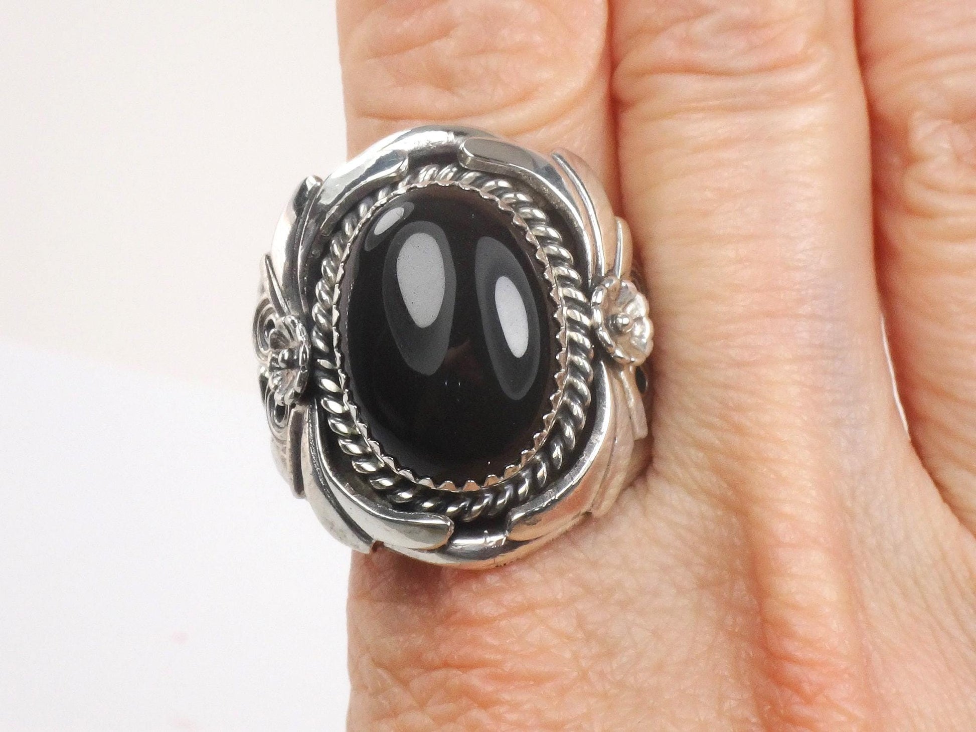 Vintage Large Sterling Silver Onyx Ring, Men's Unisex Southwestern Style Ring, Size 12.75