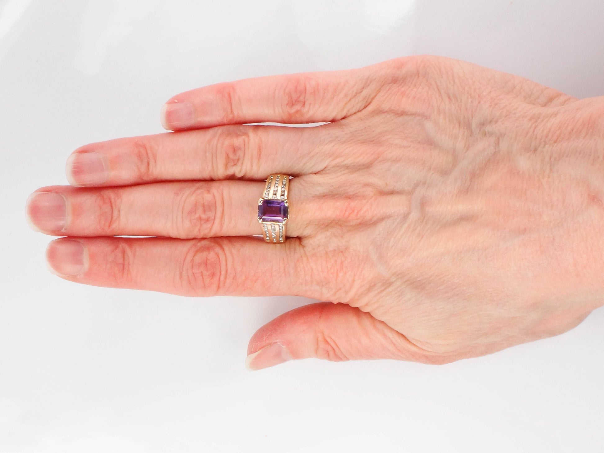 Vintage 14k Gold Amethyst Diamond Ring - February Birthstone, Size 6 1/4