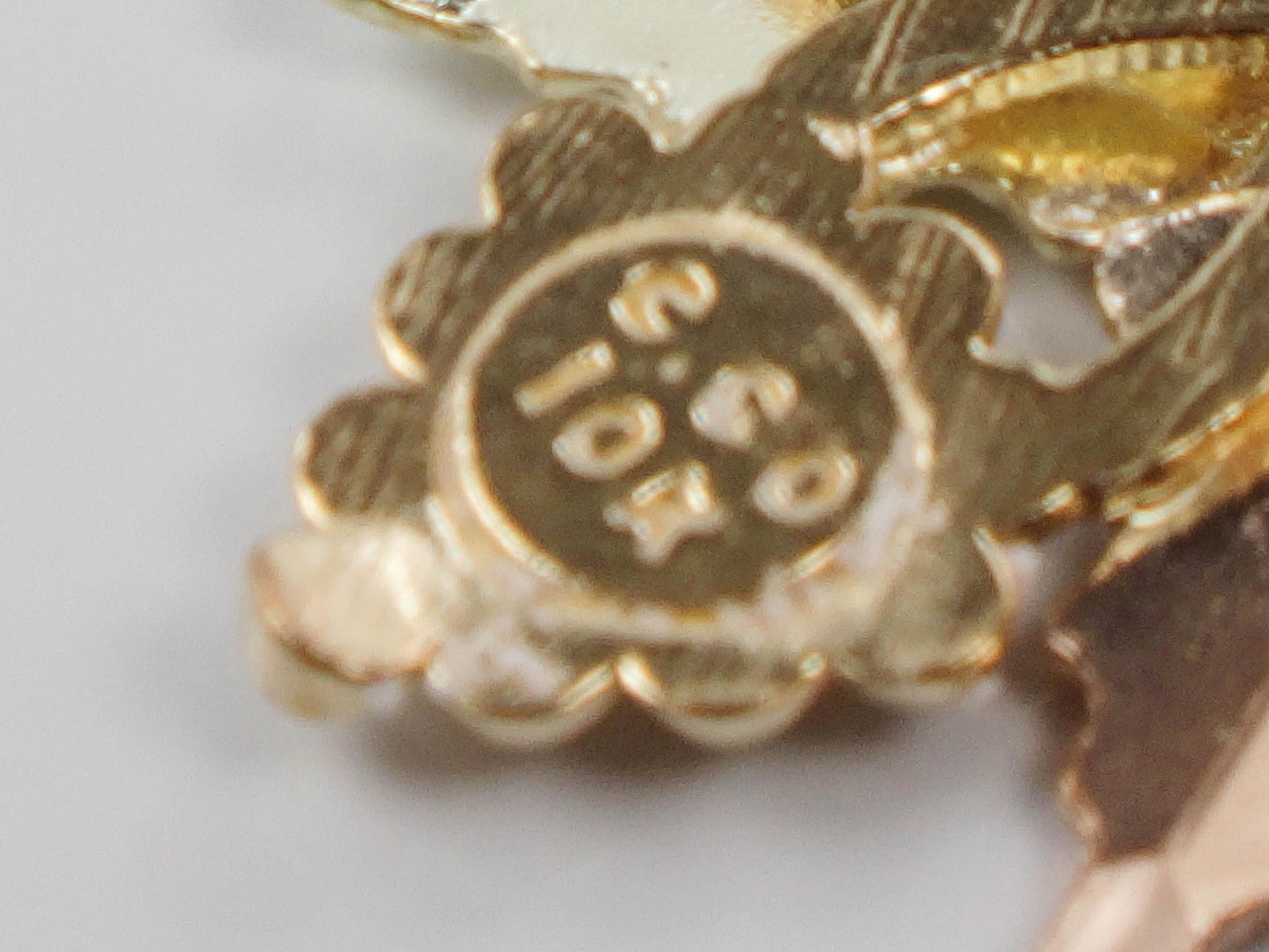 Vintage Black Hills Gold 10k and 14k Tri-Color Gold Grapes Dangle Earrings