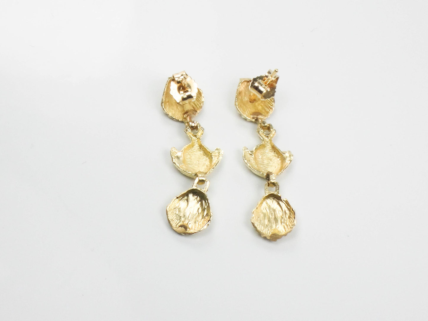 Vintage 14k Yellow Gold Sea Life Dangle Earrings: Shell & Fish