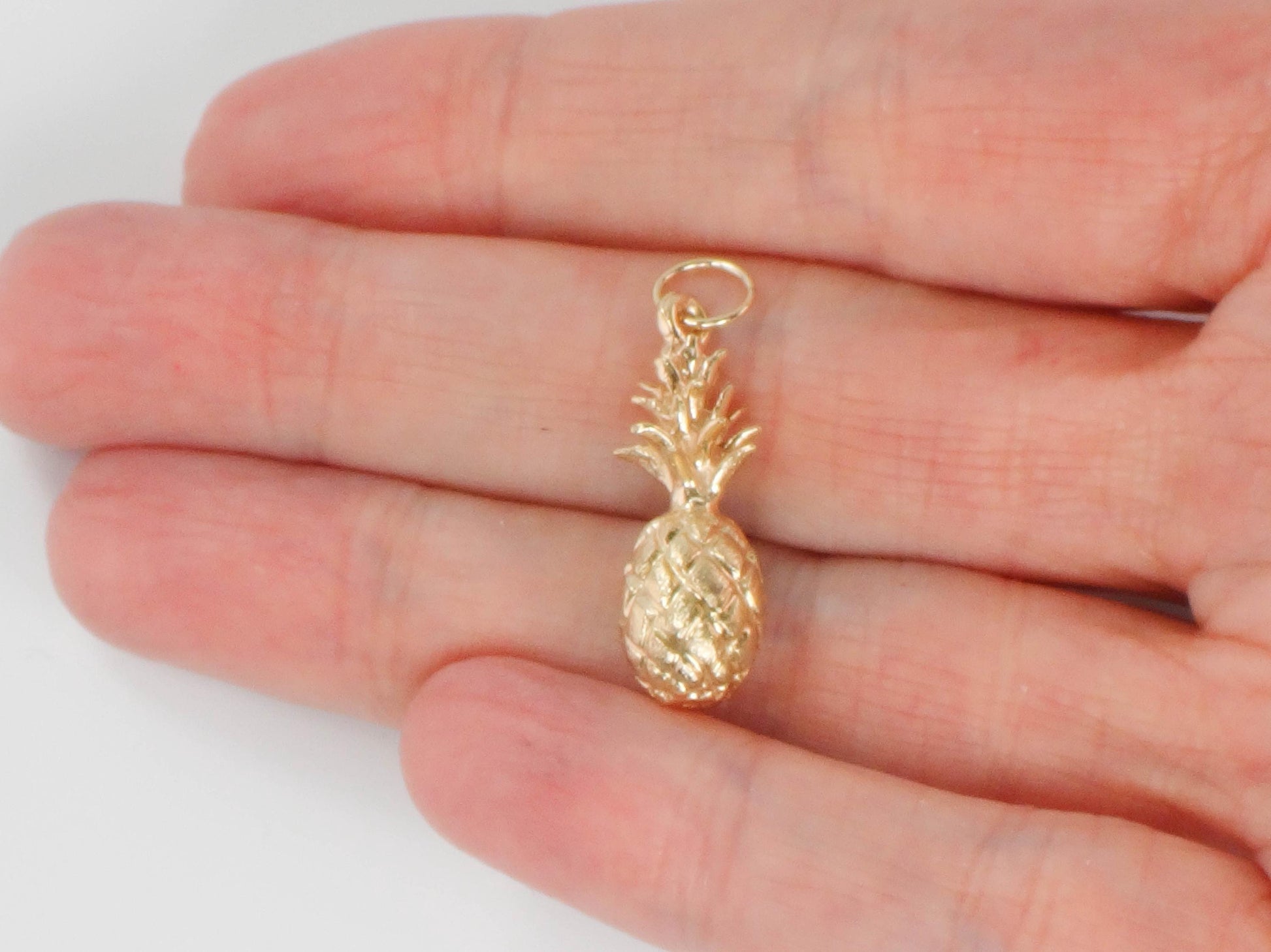Vintage 14k Yellow Gold Pineapple Charm: Hawaii Souvenir