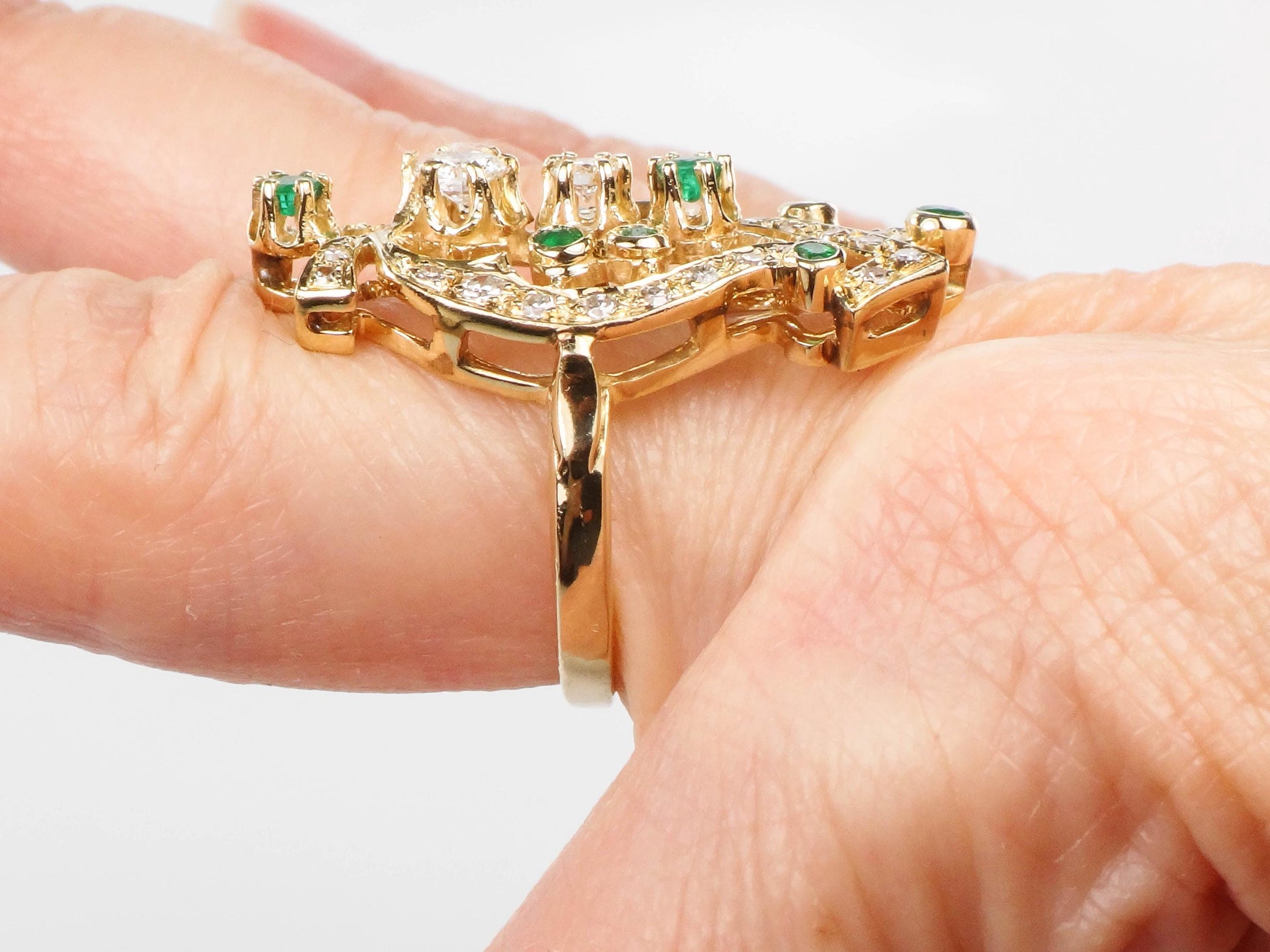 Vintage 14k Yellow Gold Natural Emerald and Diamond Dinner Ring, Cocktail Ring, Size 6