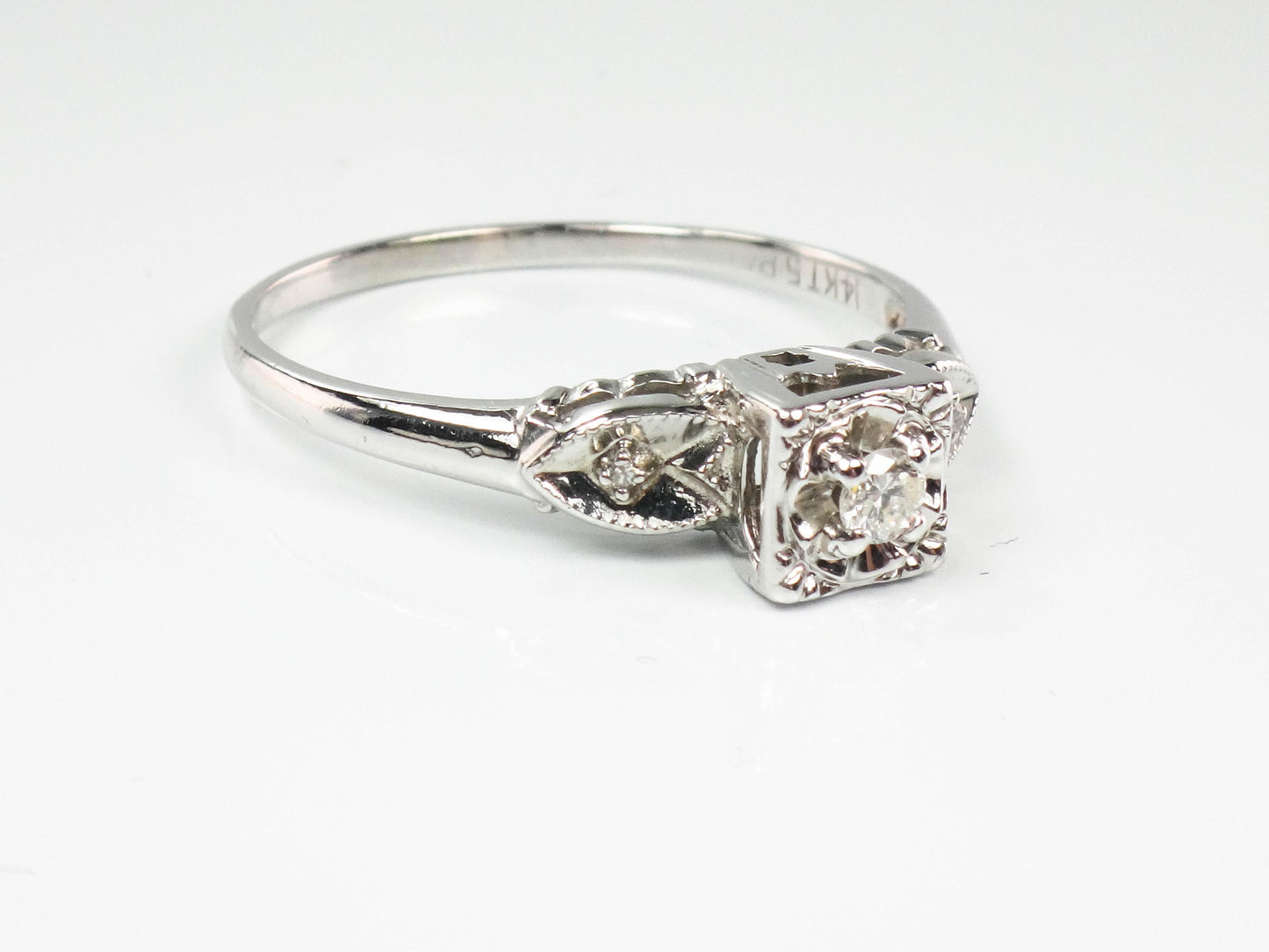 Vintage 14k White Gold Round Natural Diamond Engagement Ring, Size 10