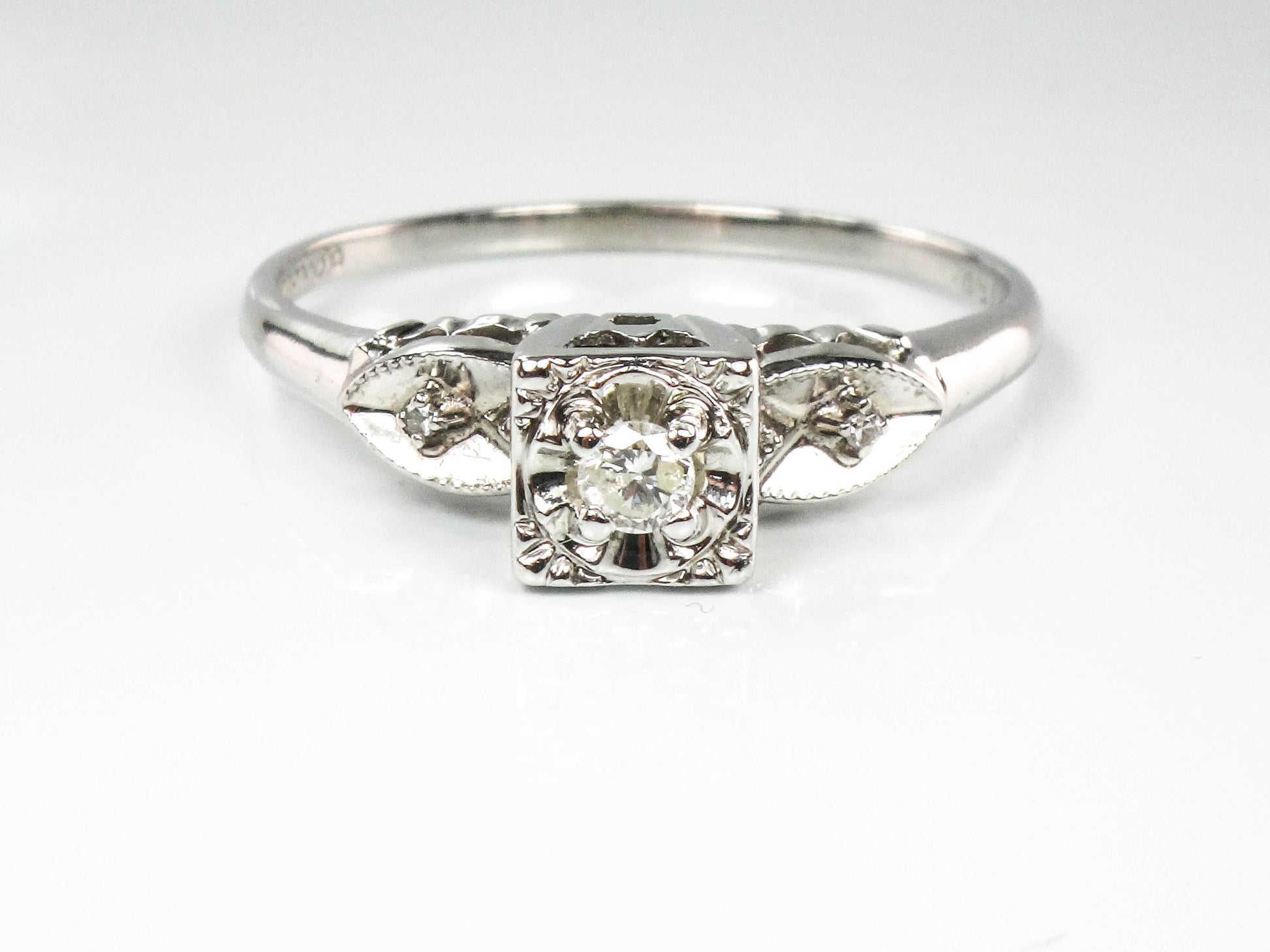 Vintage 14k White Gold Round Natural Diamond Engagement Ring, Size 10