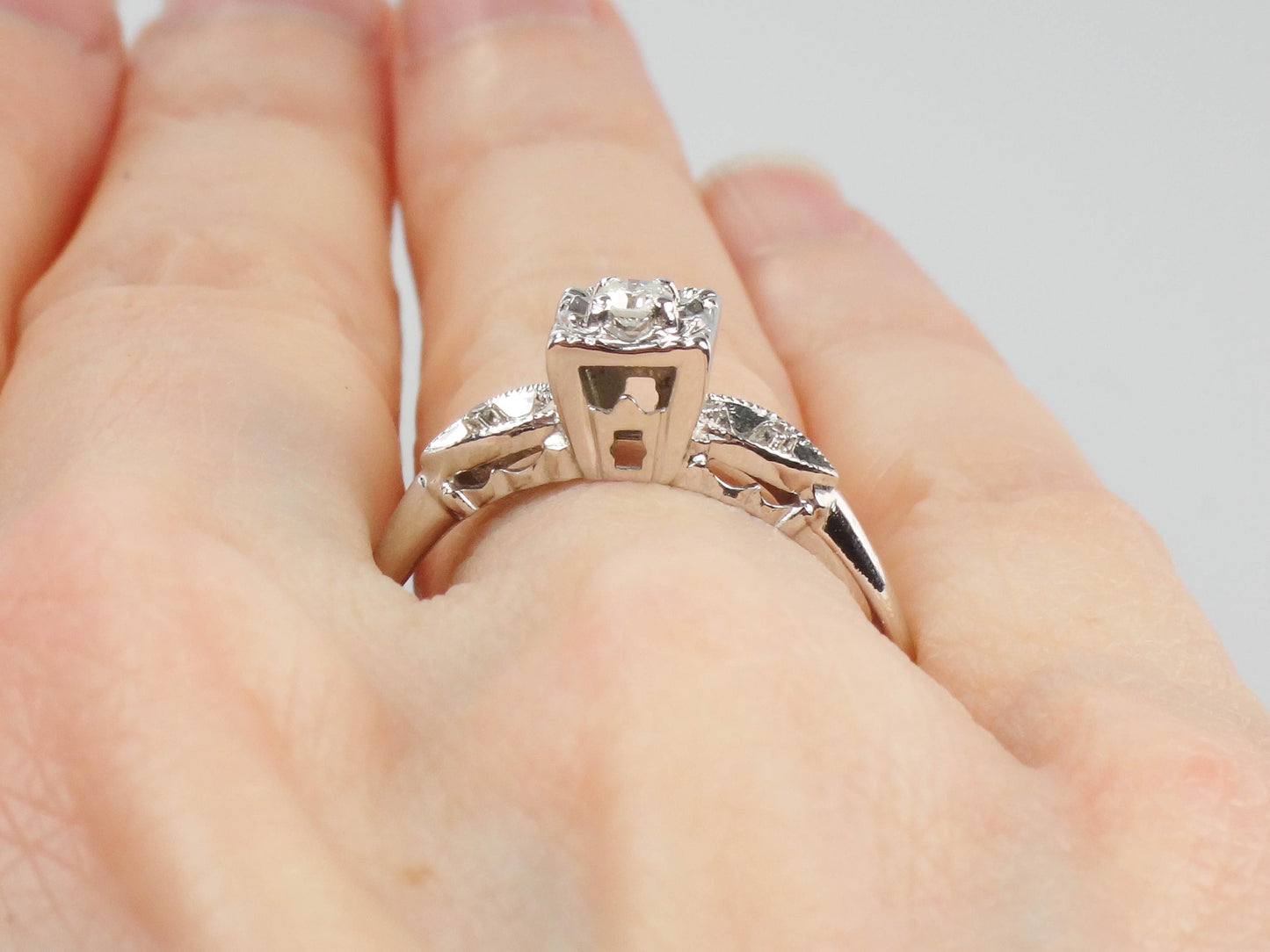 Vintage 14k White Gold Round Natural Diamond Engagement Ring, Size 10