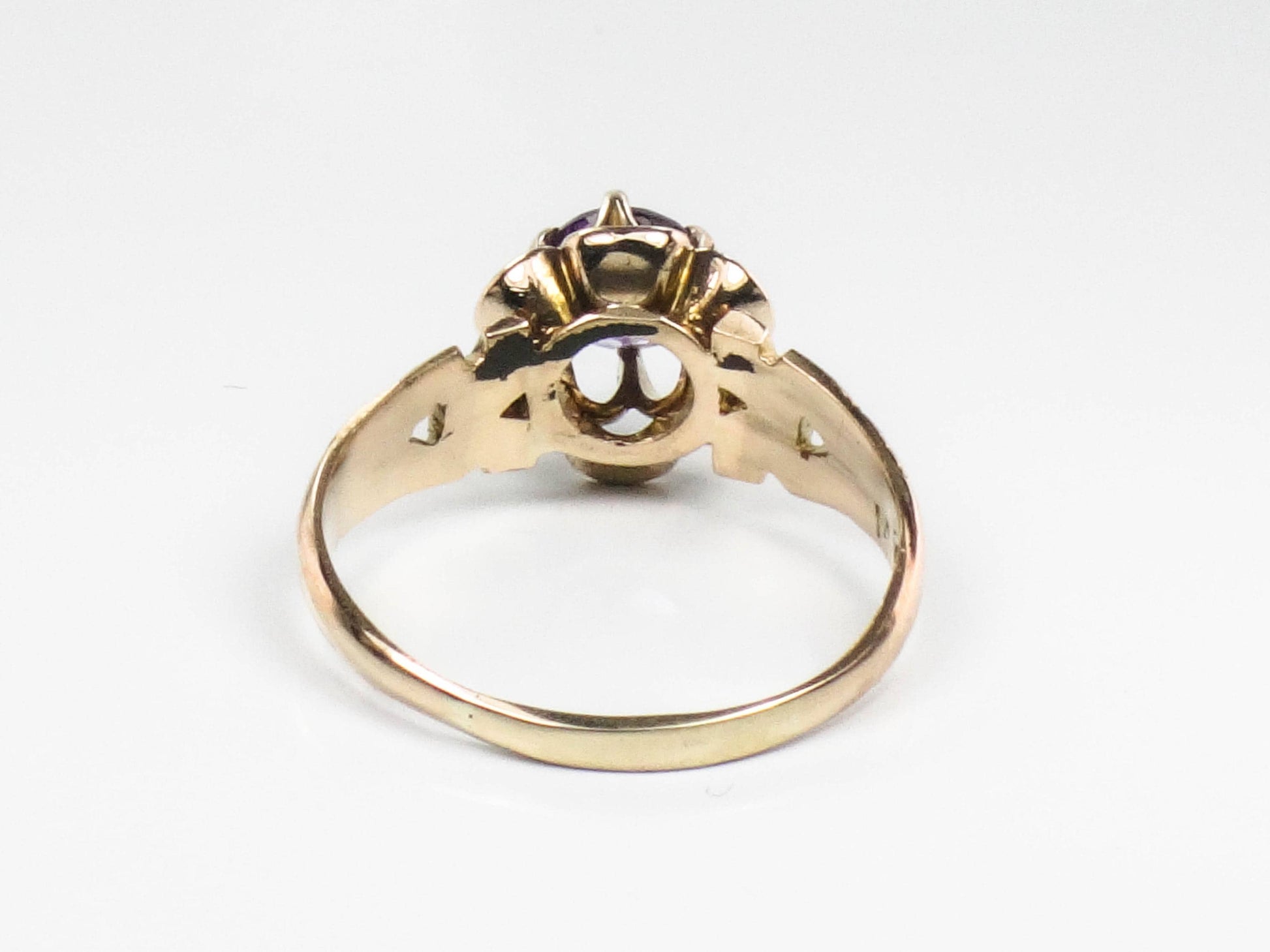 Vintage 14k Yellow Gold Amethyst Ring: Antique Floral Solitaire, February Birthstone, 1910's
