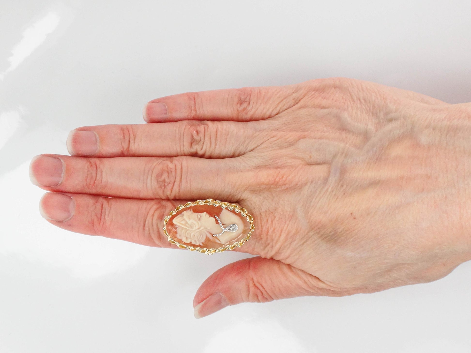 Vintage 14k Yellow Gold Cameo Ring with Diamond Necklace, Size 6.75