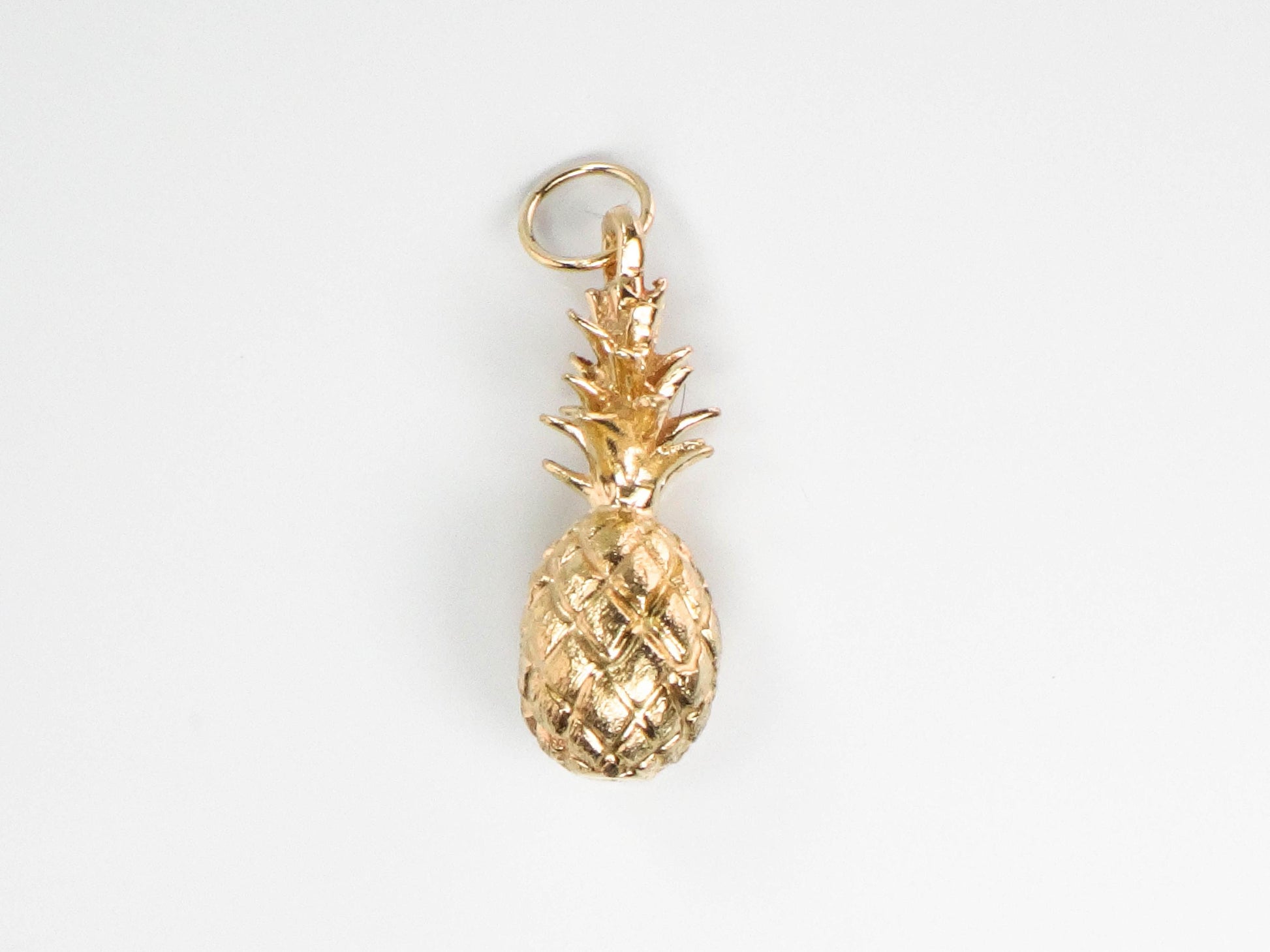Vintage 14k Yellow Gold Pineapple Charm: Hawaii Souvenir