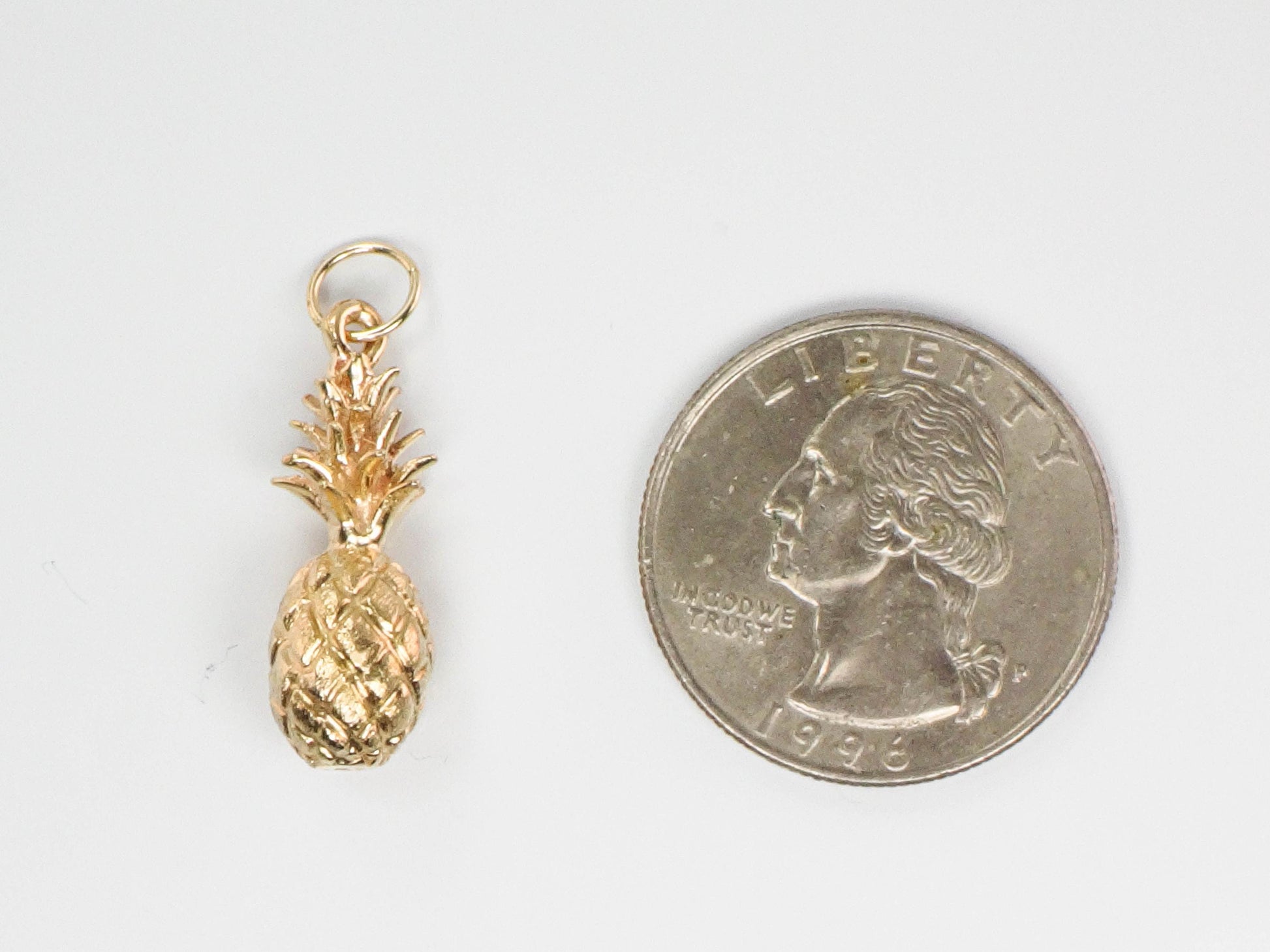 Vintage 14k Yellow Gold Pineapple Charm: Hawaii Souvenir