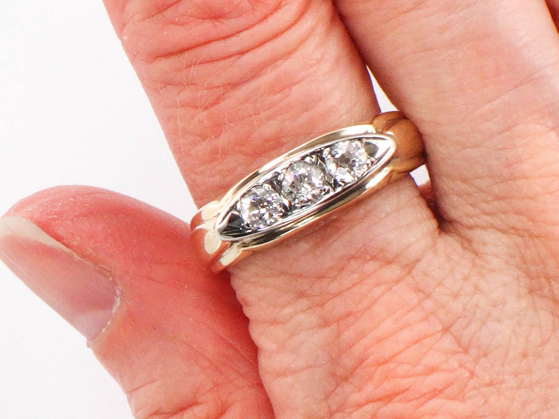 Vintage Art Deco 14k Gold Diamond Ring: Three Old Mine Cuts, 1930s, Size 8.75