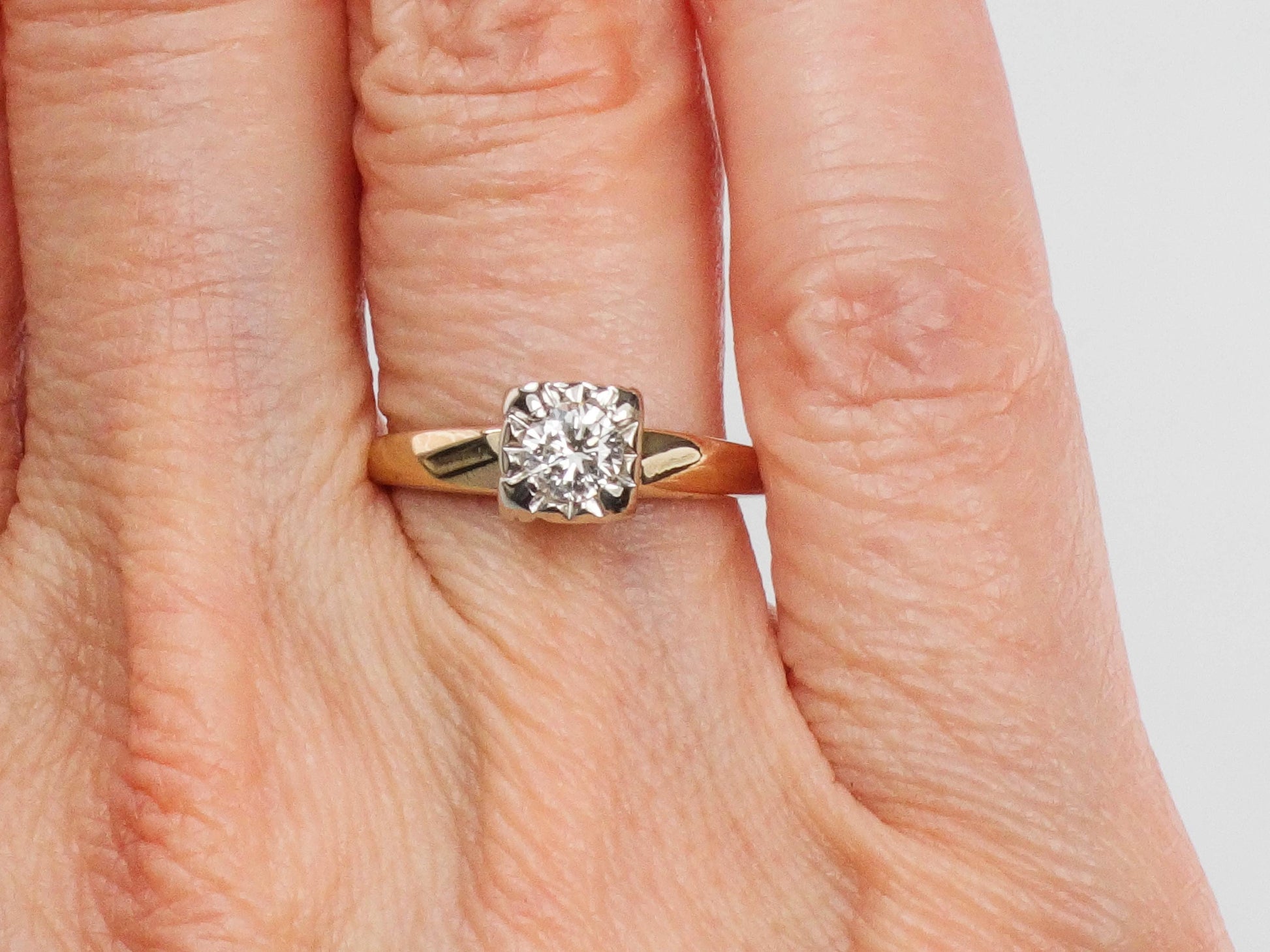 Vintage 14k Yellow Gold Diamond Engagement Ring, Round Cut Solitaire Engagement Ring Approx .30 CTS, Size 5