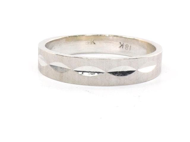 Vintage 18k White Gold Wedding Band Size 10.5 Circa 1970's