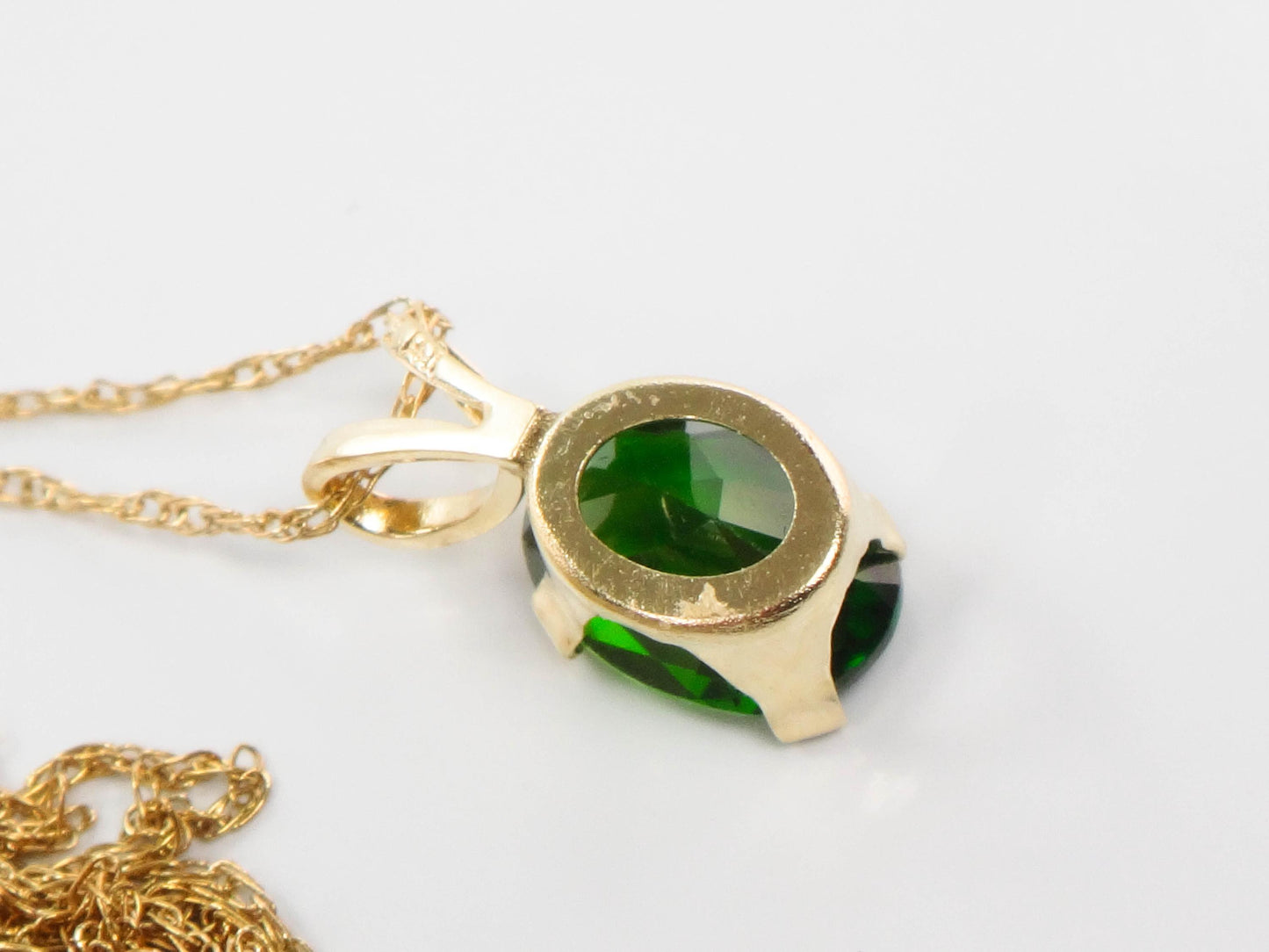 Vintage Yellow Gold Green Tourmaline Drop Necklace, Minimalist Oval Cut Green Stone Pendant, 19"