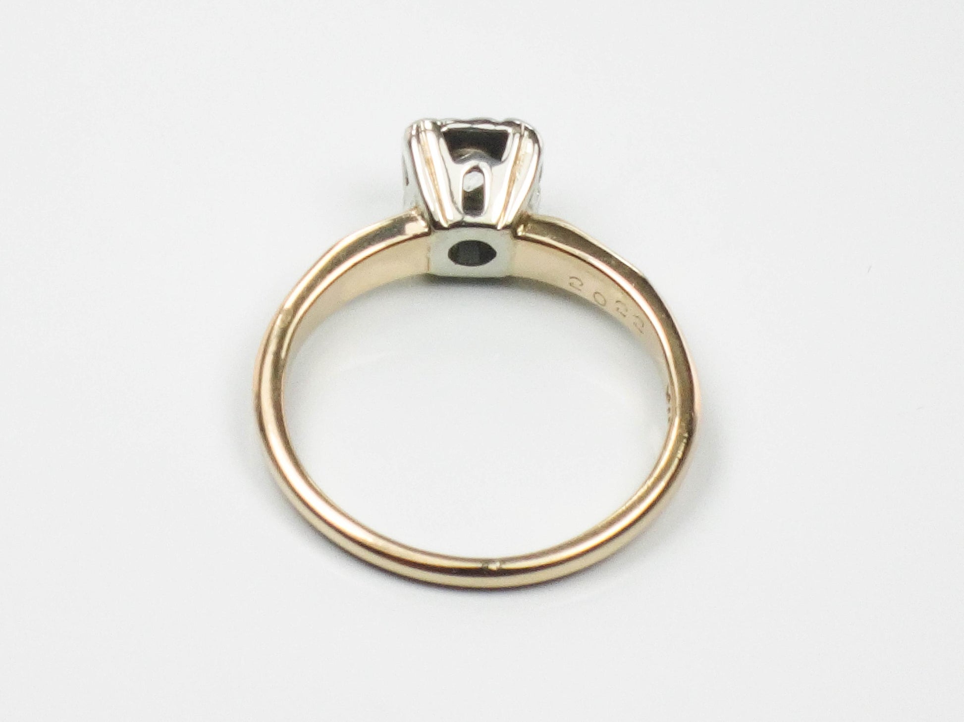 Vintage 14k Yellow Gold Diamond Engagement Ring, Round Cut Solitaire Engagement Ring Approx .30 CTS, Size 5