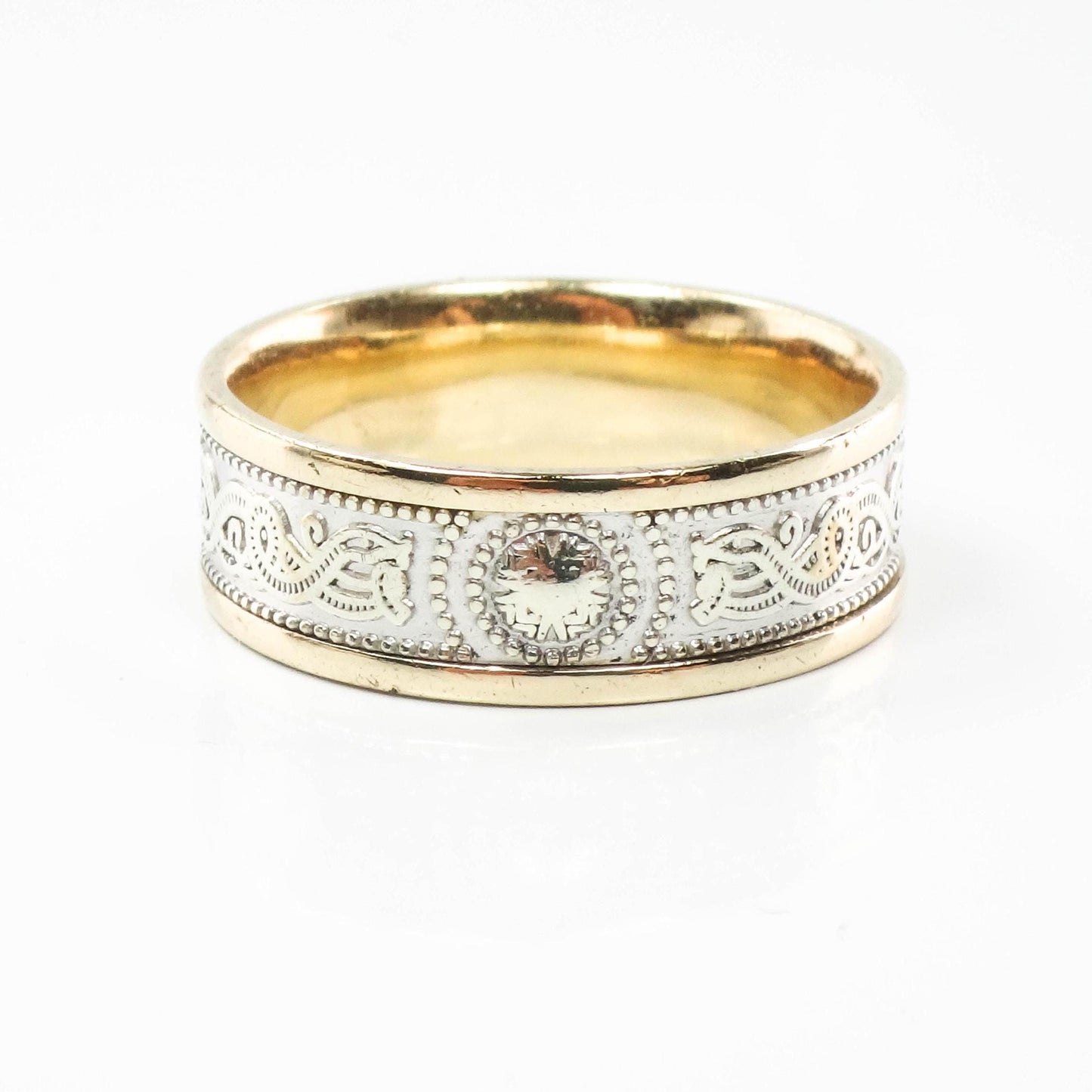 Vintage Irish Wedding Band - Solid 10k Gold Wedding Ring - Hallmarked Two Tone Celtic Warrior Shield Ring - Size 7
