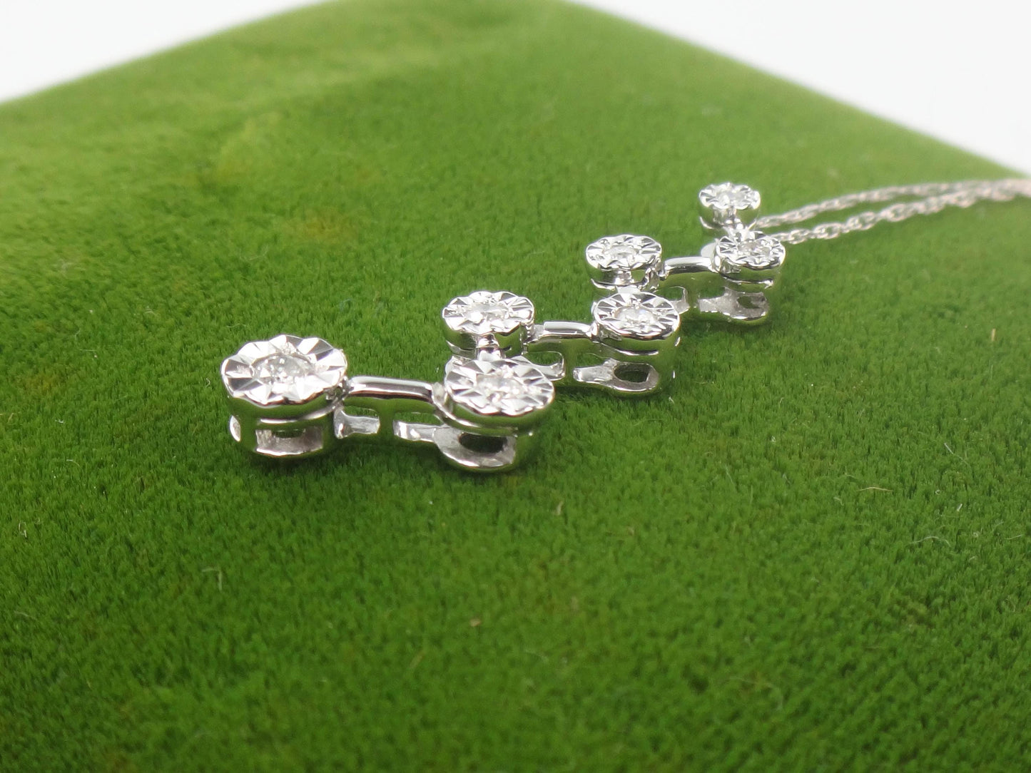 Vintage 10k White Gold Diamond Necklace, Seven Diamond Starburst Pendant 18.5"