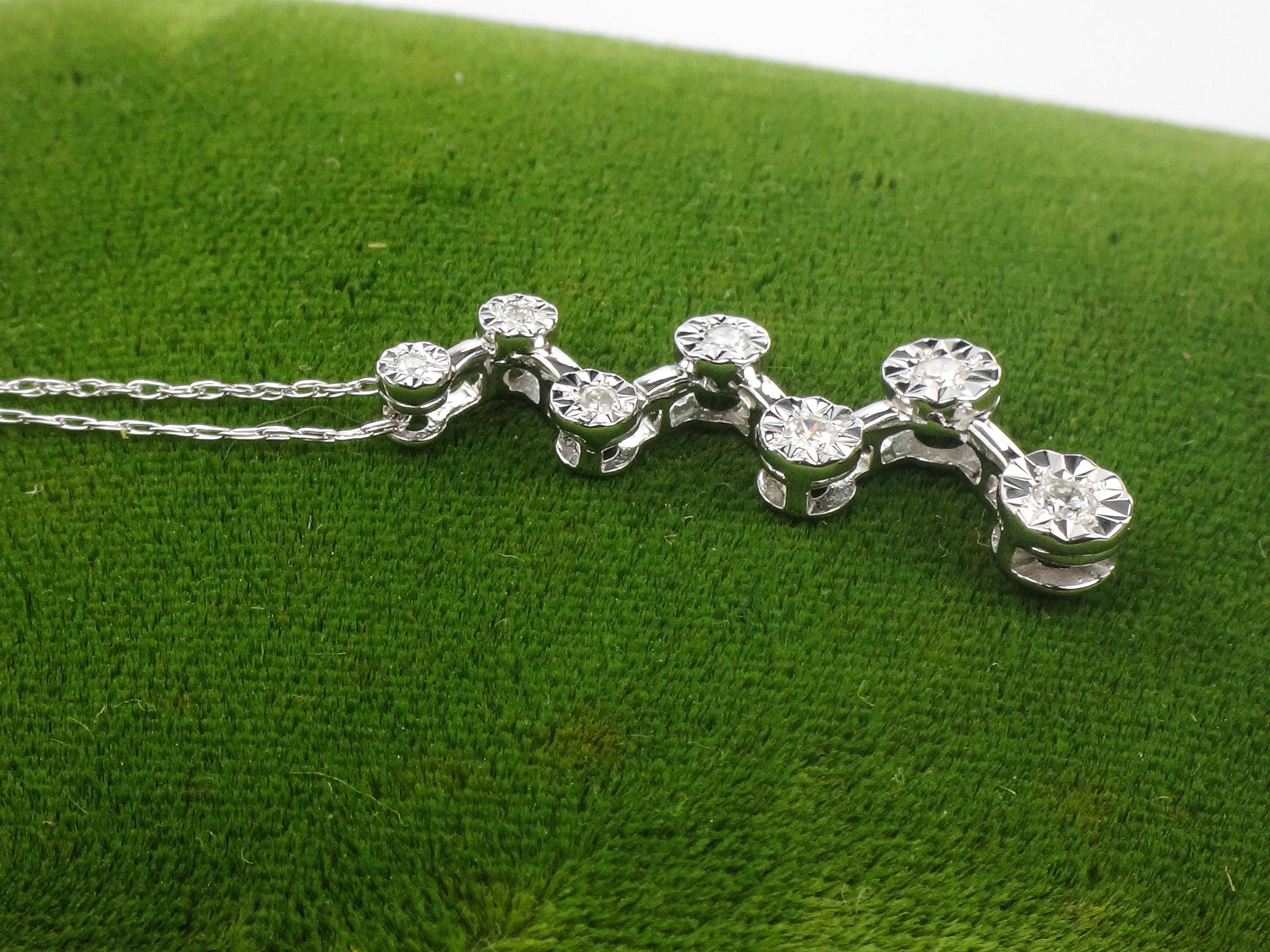 Vintage 10k White Gold Diamond Necklace, Seven Diamond Starburst Pendant 18.5"