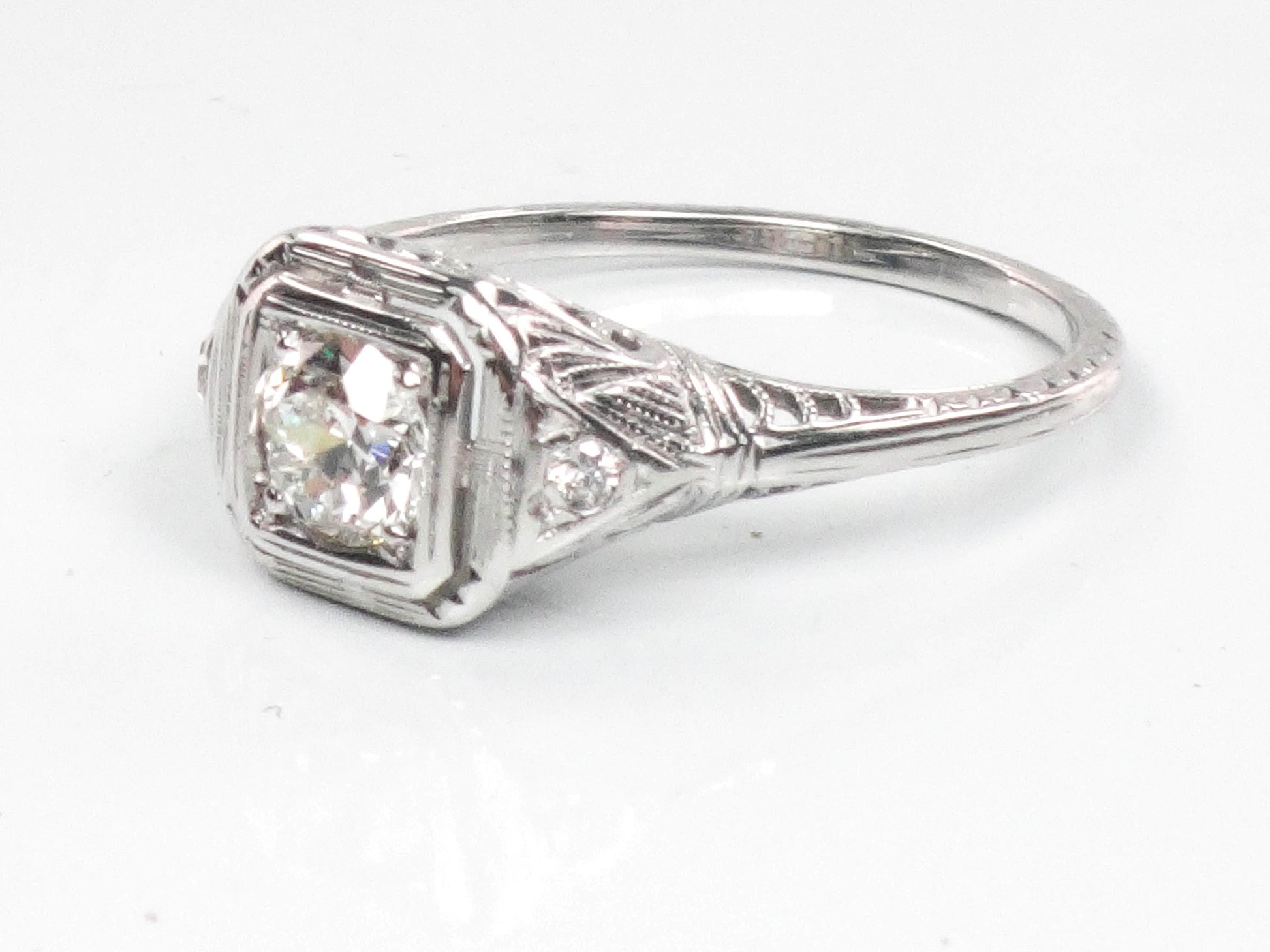 Vintage Art Deco 18k White Gold Transitional Old Mine Cut Natural Diamond Filigree Engagement Ring Size 6