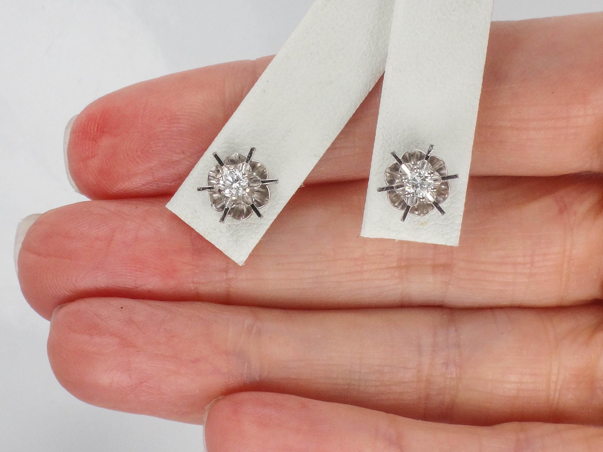 Vintage 14k White Gold Natural Diamond Stud Buttercup Earrings, Round Brilliant Bridal Earrings