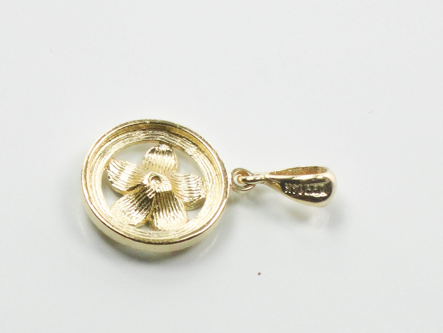 Vintage 14k Yellow Gold Round Floral Pendant, Plumeria Flower Charm