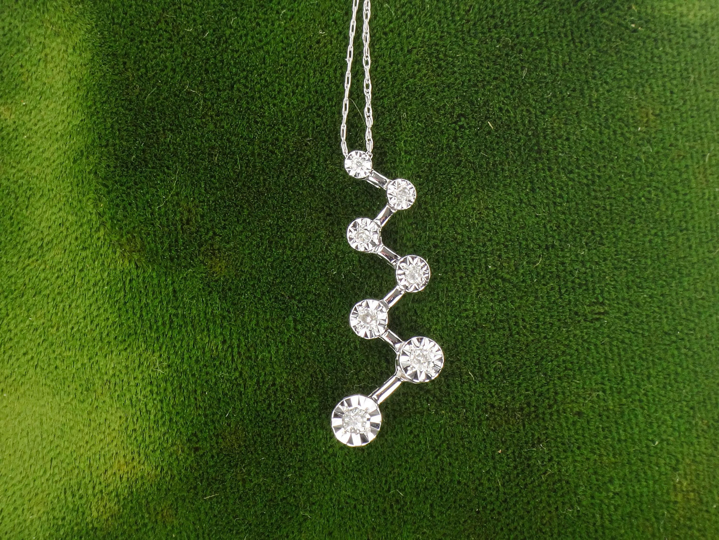 Vintage 10k White Gold Diamond Necklace, Seven Diamond Starburst Pendant 18.5"