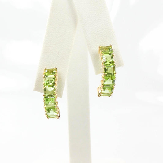 Vintage 14k Yellow Gold Peridot Earrings: August Birthstone