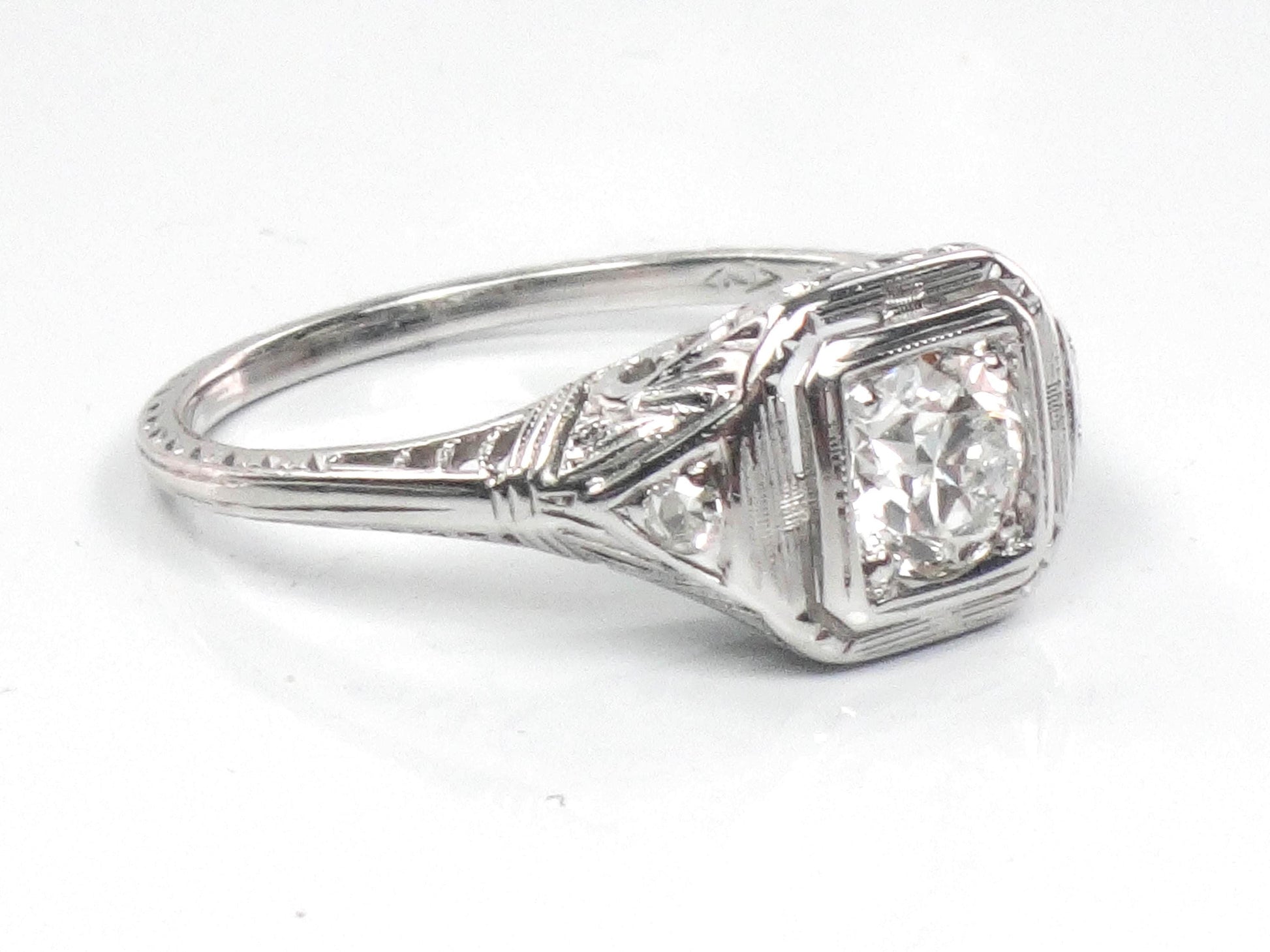 Vintage Art Deco 18k White Gold Transitional Old Mine Cut Natural Diamond Filigree Engagement Ring Size 6