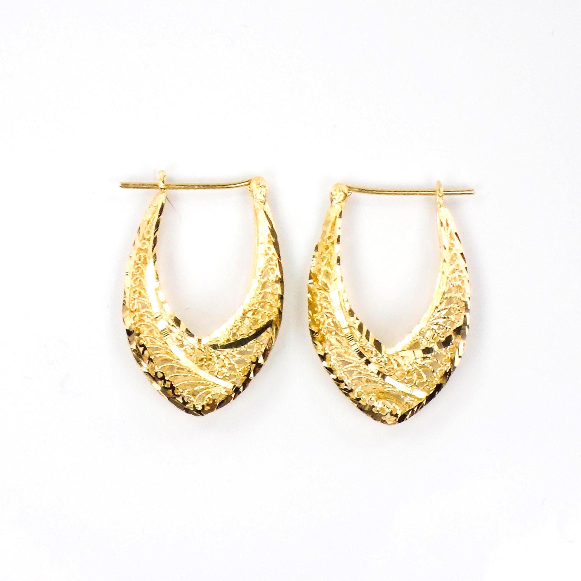 Vintage Solid 14k Yellow Gold Filigree Diamond Cut Hoop Earrings