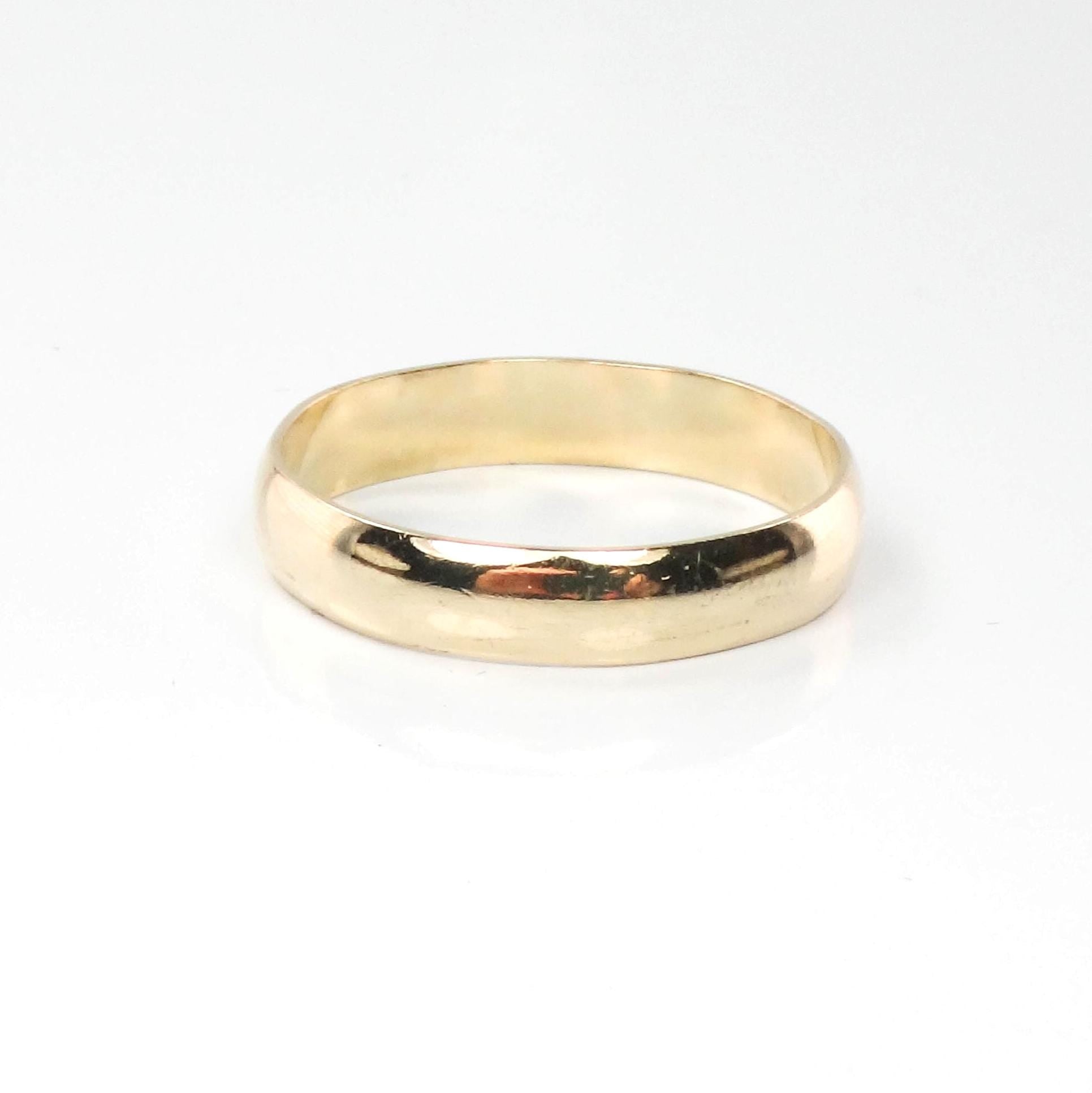 Vintage 14k Solid Yellow Gold 4 mm Wedding Band Size 9.25