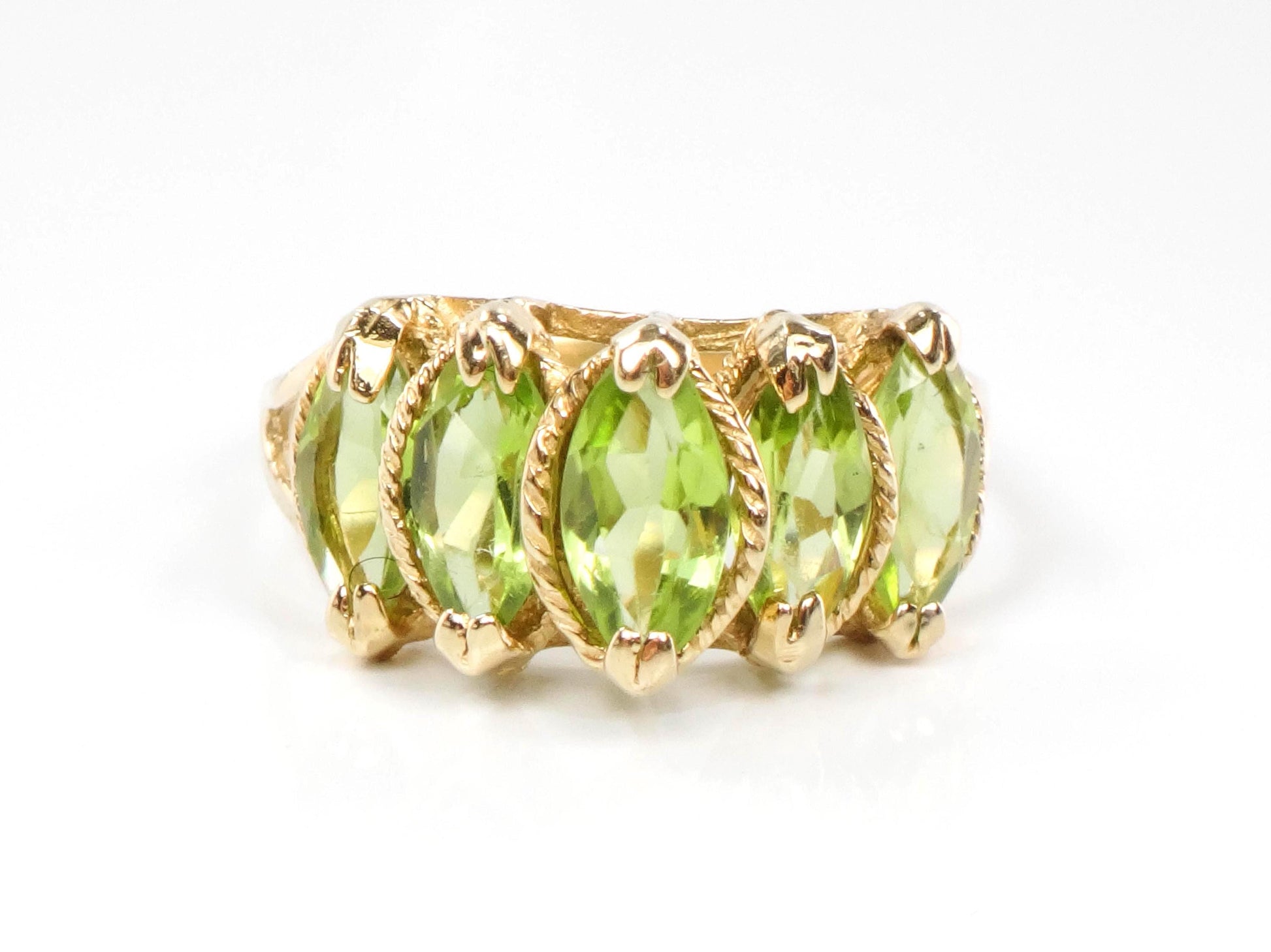 Vintage 14k Yellow Gold Marquise Peridot Ring Green August Birthstone Ring Size 8.25