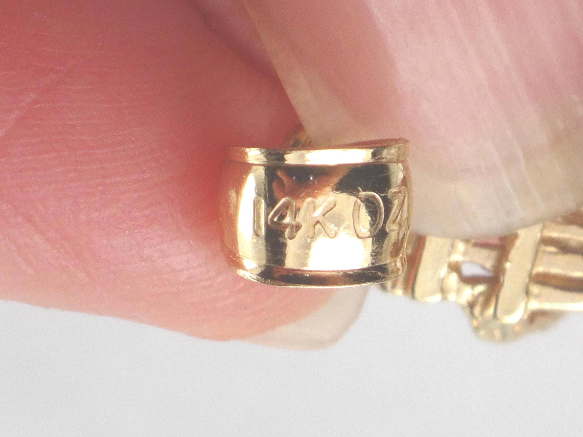 Vintage Solid 14k Yellow Gold Adirondack Chair Charm - 3-D Beach Chair Pendant