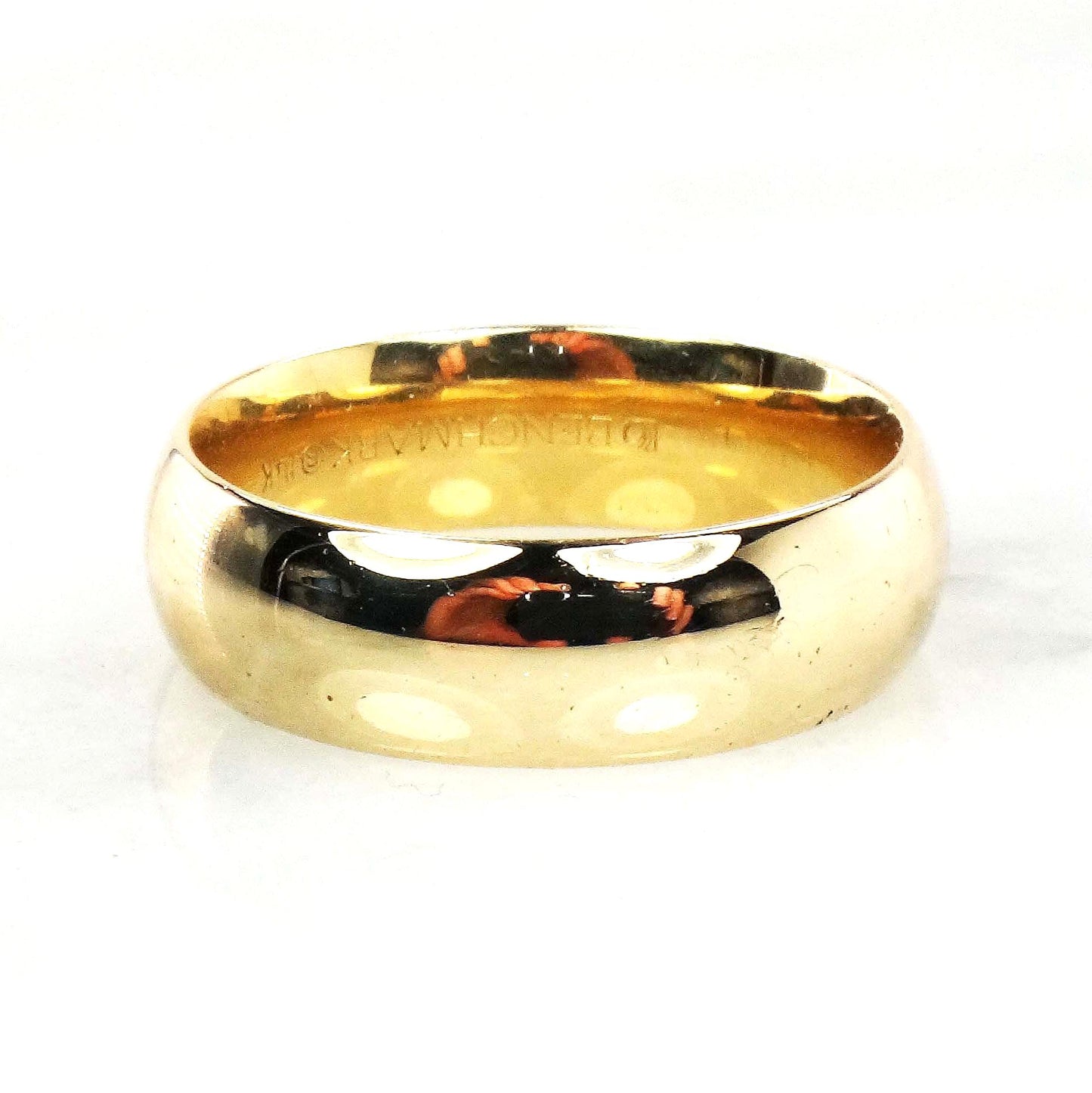 Solid 14k Yellow Gold Wedding Band - Vintage 7 mm Wide Plain Wedding Ring with Comfort Fit - Size 10.5 - Men's Unisex