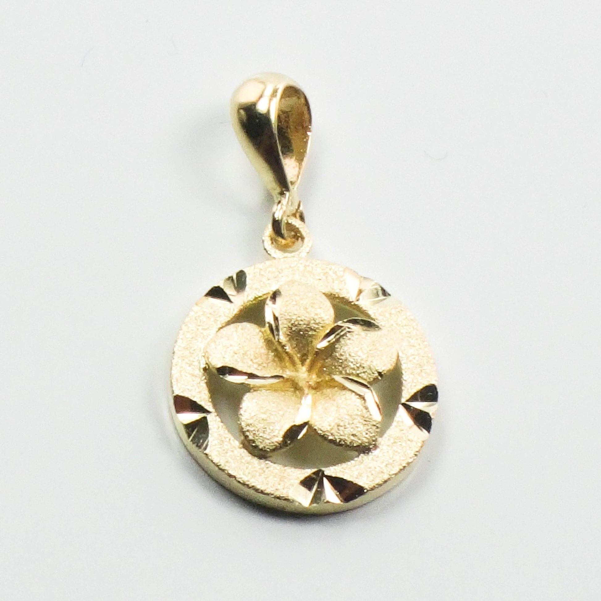 Vintage 14k Yellow Gold Round Floral Pendant, Plumeria Flower Charm